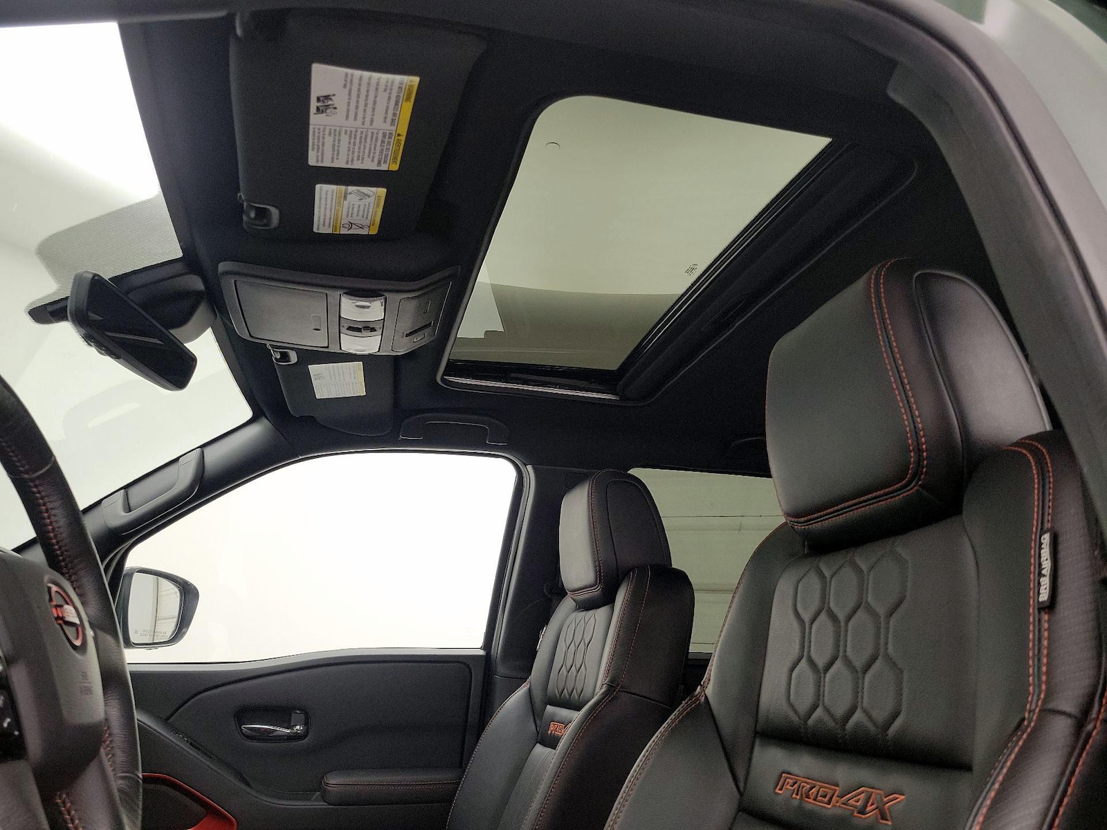 Sunroof(s) & Overhead Airbags