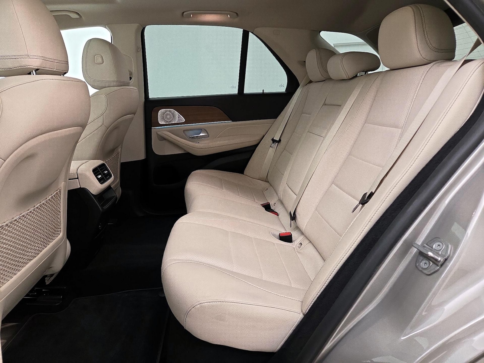 Rear Air Conditioning