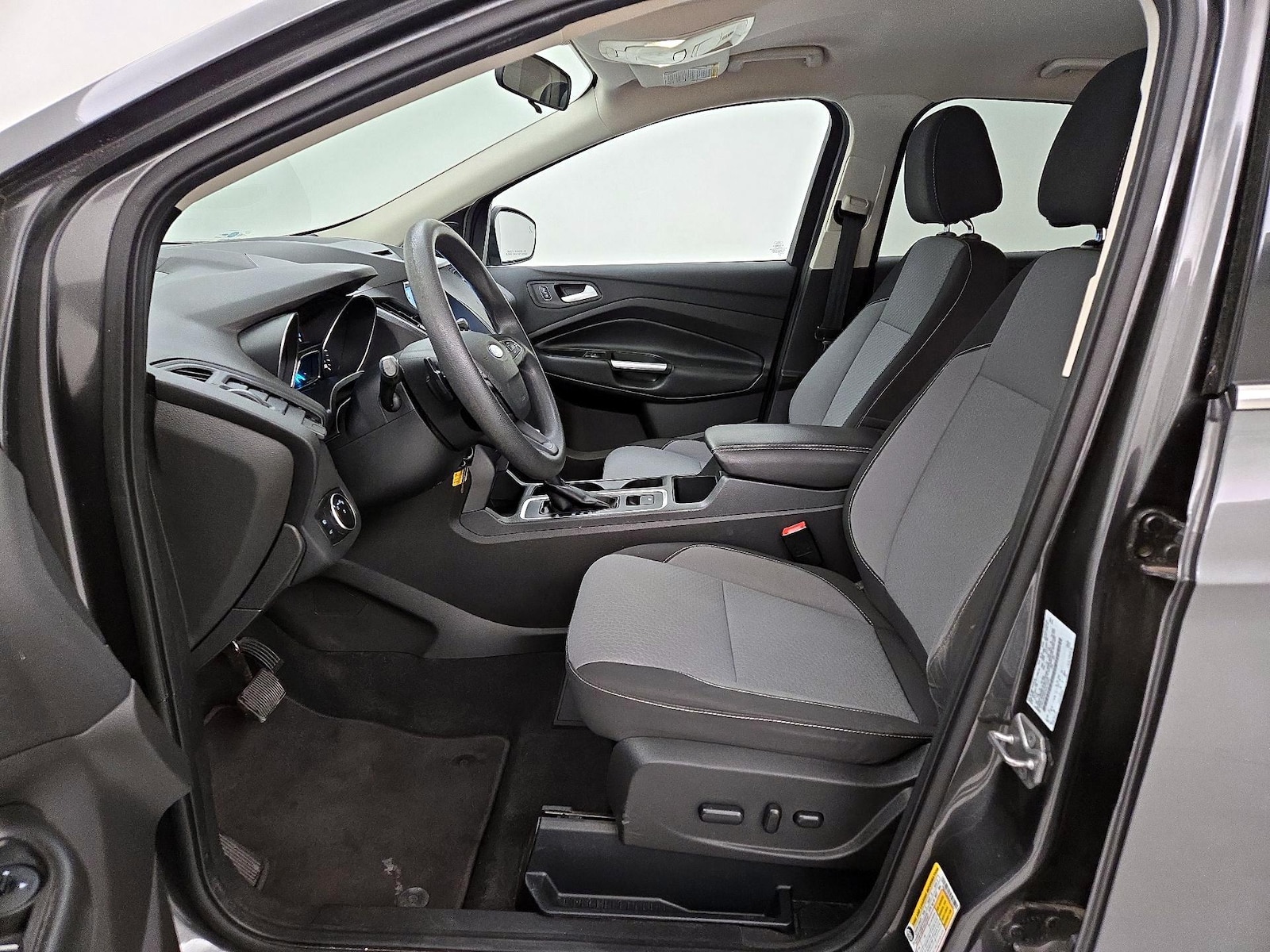 2017 Ford Escape SE - Photo 12