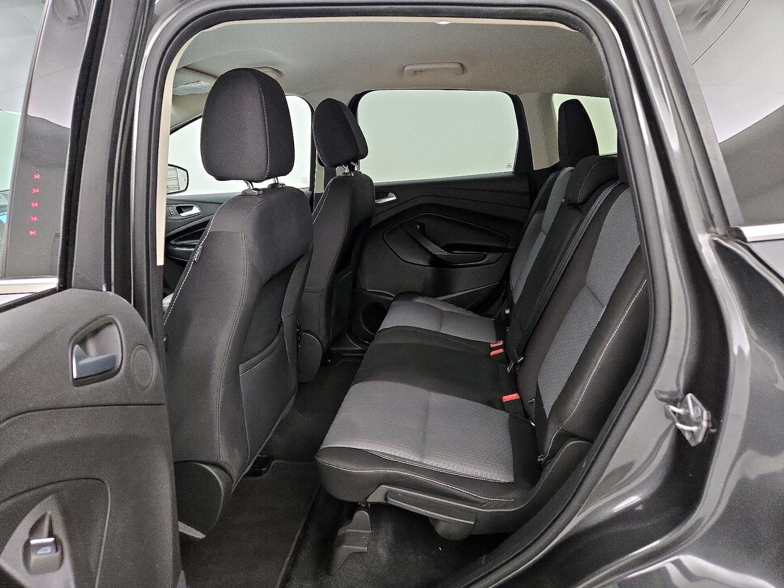 2017 Ford Escape SE - Photo 20