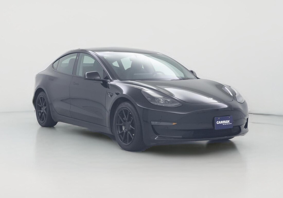 2022 Tesla Model 3 Rear-Wheel Drive in Black — CarMax photo