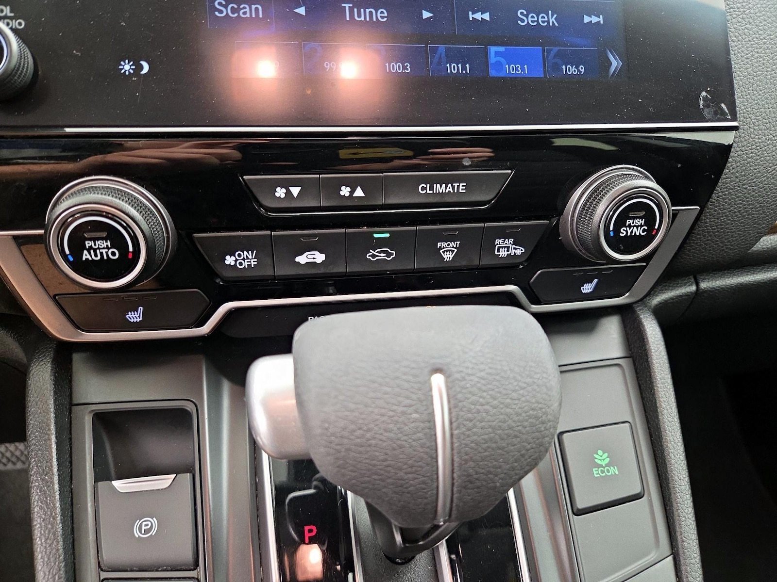 2017 Honda CR-V EX - Photo 17
