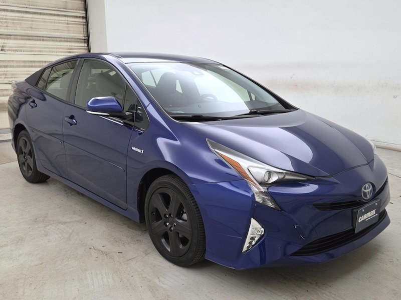 2017 Toyota Prius Three Touring