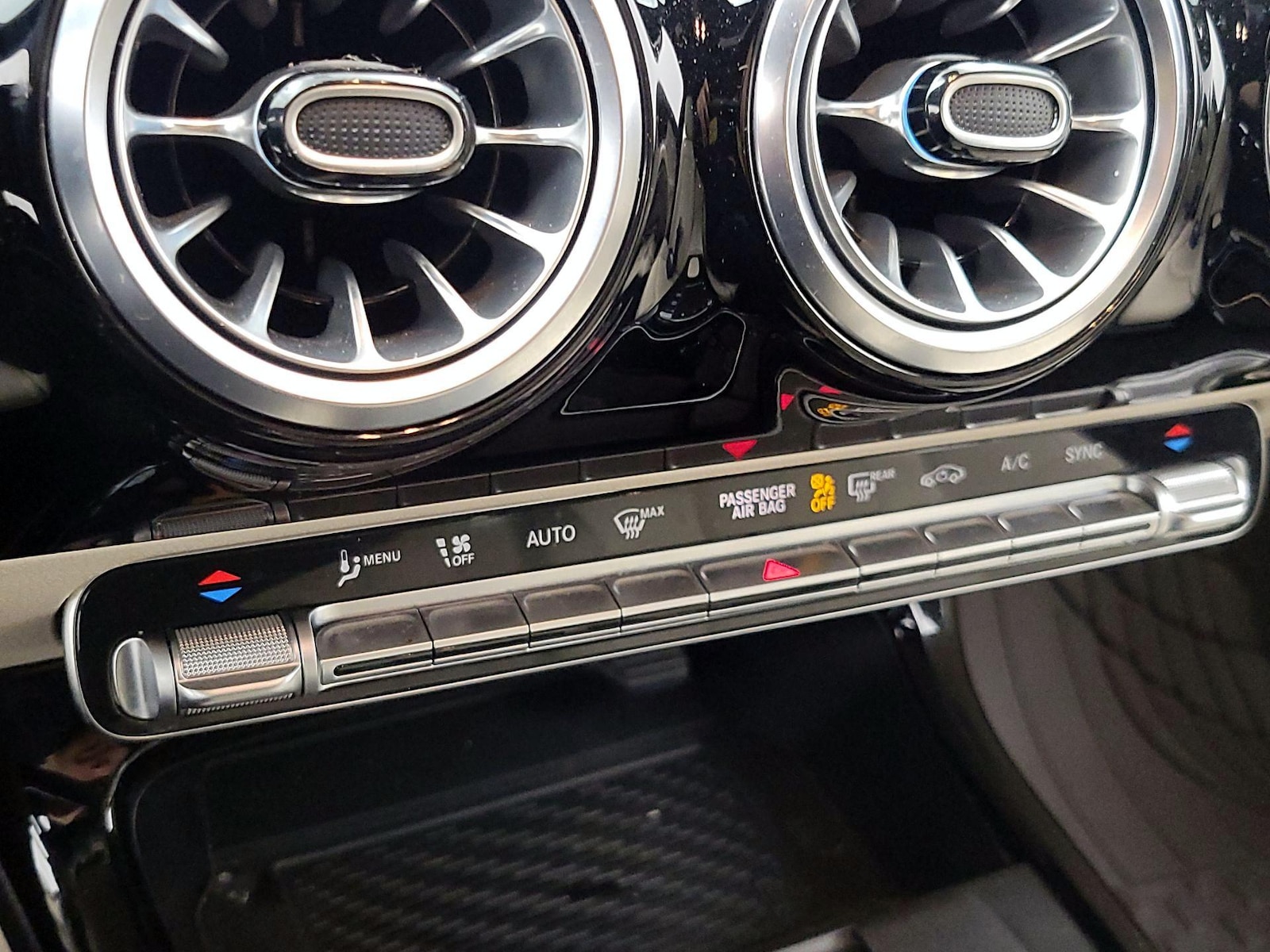 2022 Mercedes-Benz CLA CLA250 - Photo 18