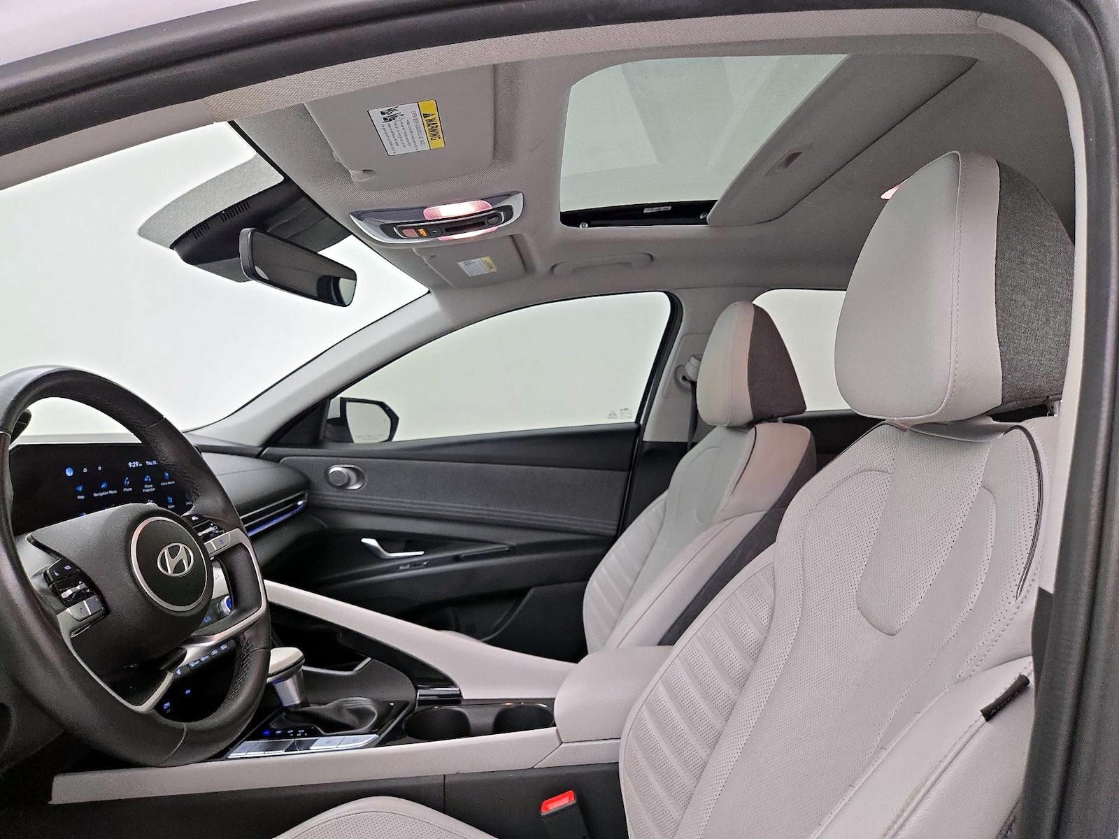 Sunroof(s) & Overhead Airbags