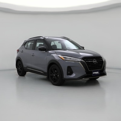 2022 Nissan Kicks SR