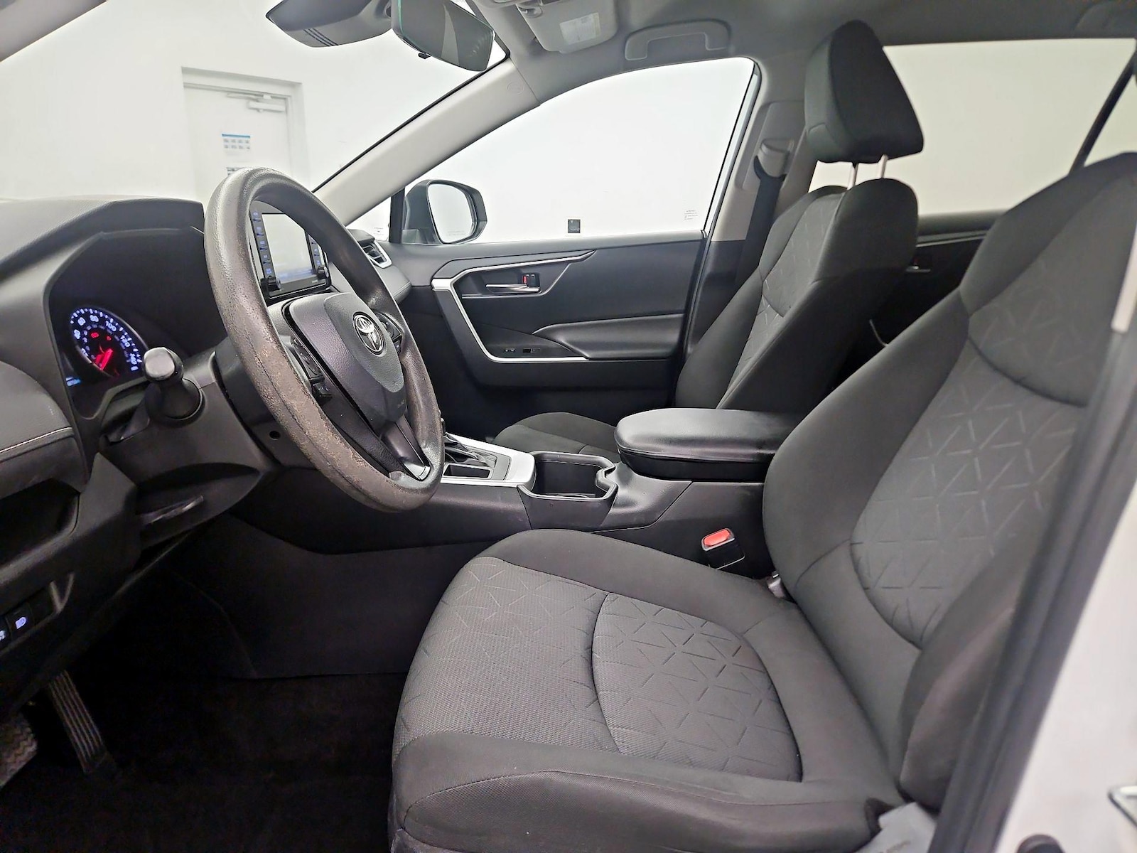 Power Seat(s) & Side Airbags