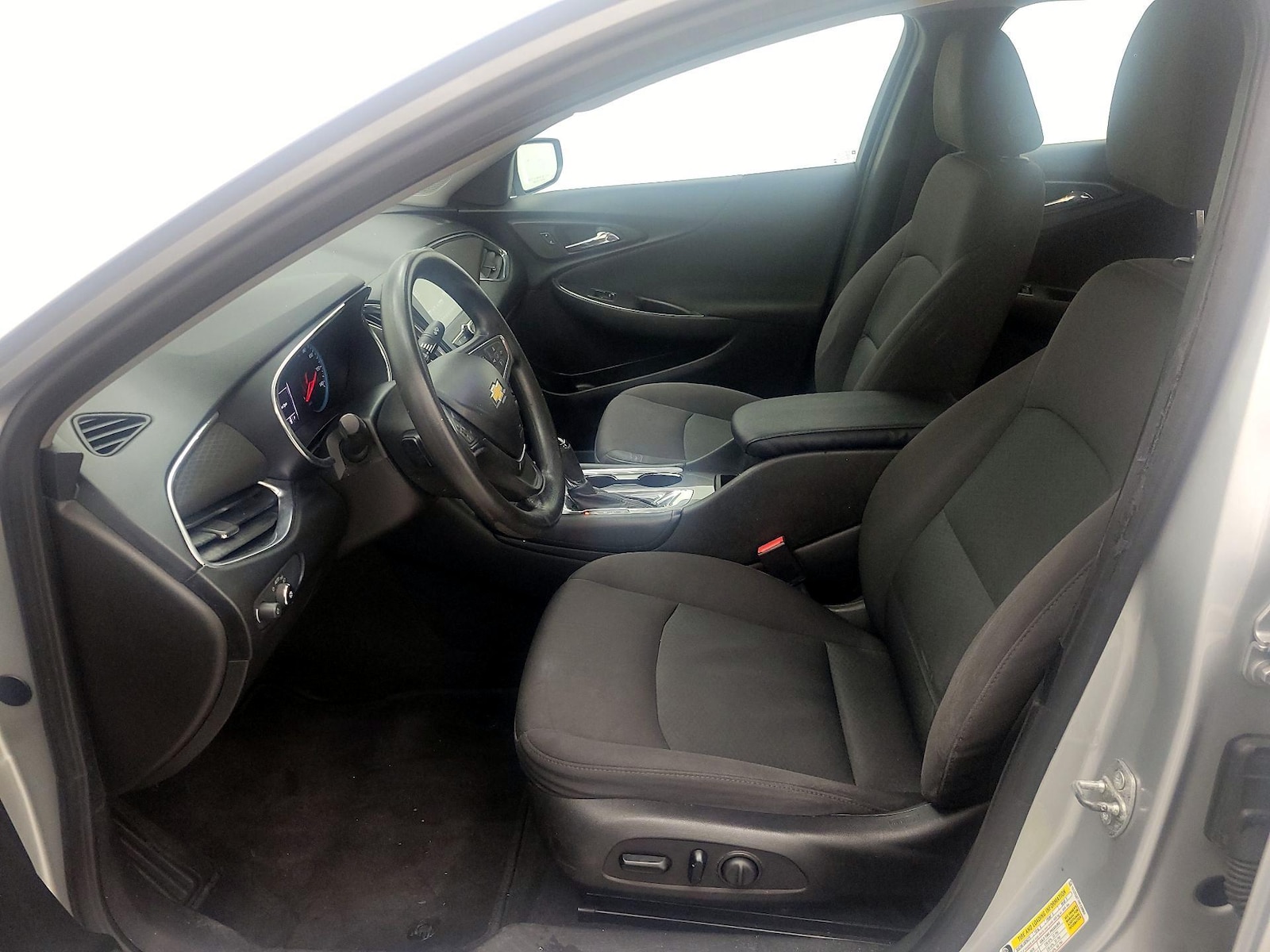 Power Seat(s) & Side Airbags