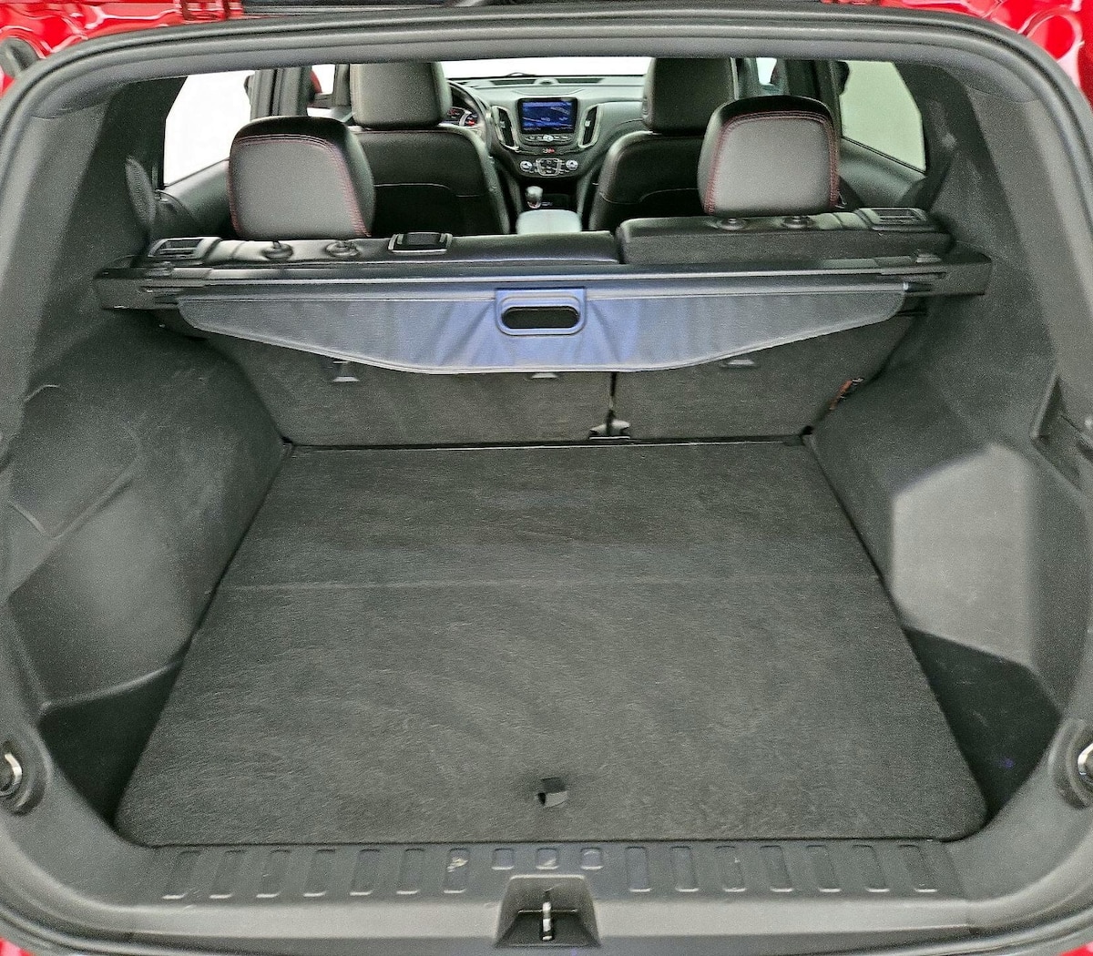 Trunk/Cargo (Seats Up)