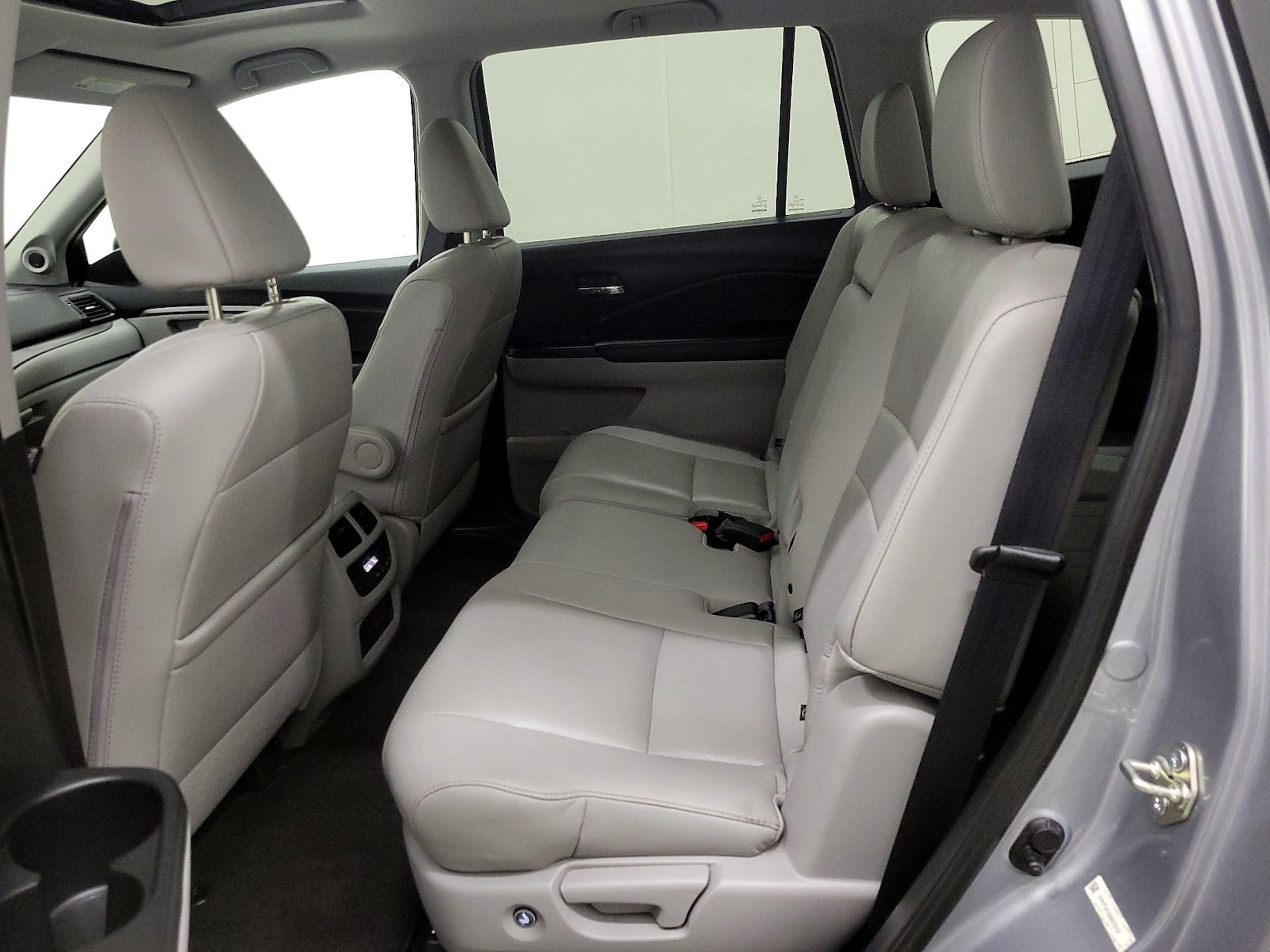 Rear Air Conditioning