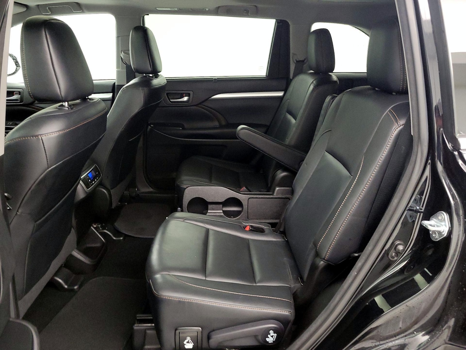 Rear Air Conditioning