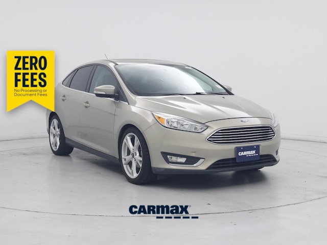 Gold 2015 Ford Focus Sedan Front-Wheel Drive Automatic