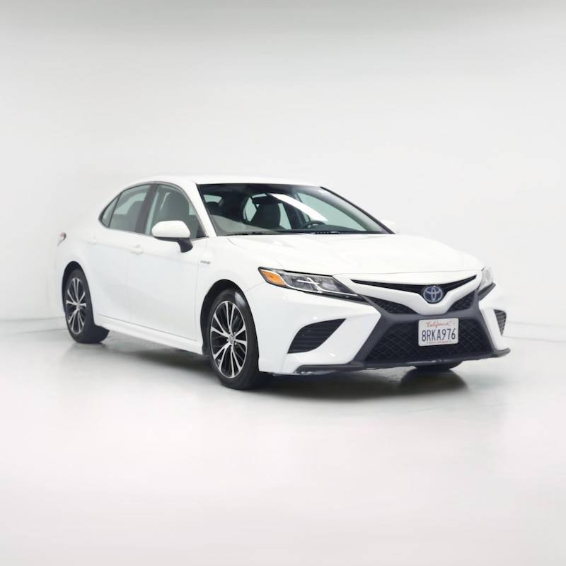2020 Toyota Camry Hybrid SE