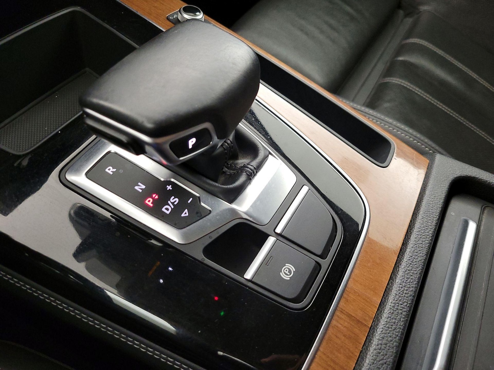 2021 Audi Q5 Premium Plus - Photo 18