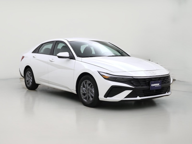 2025 Hyundai Elantra Blue