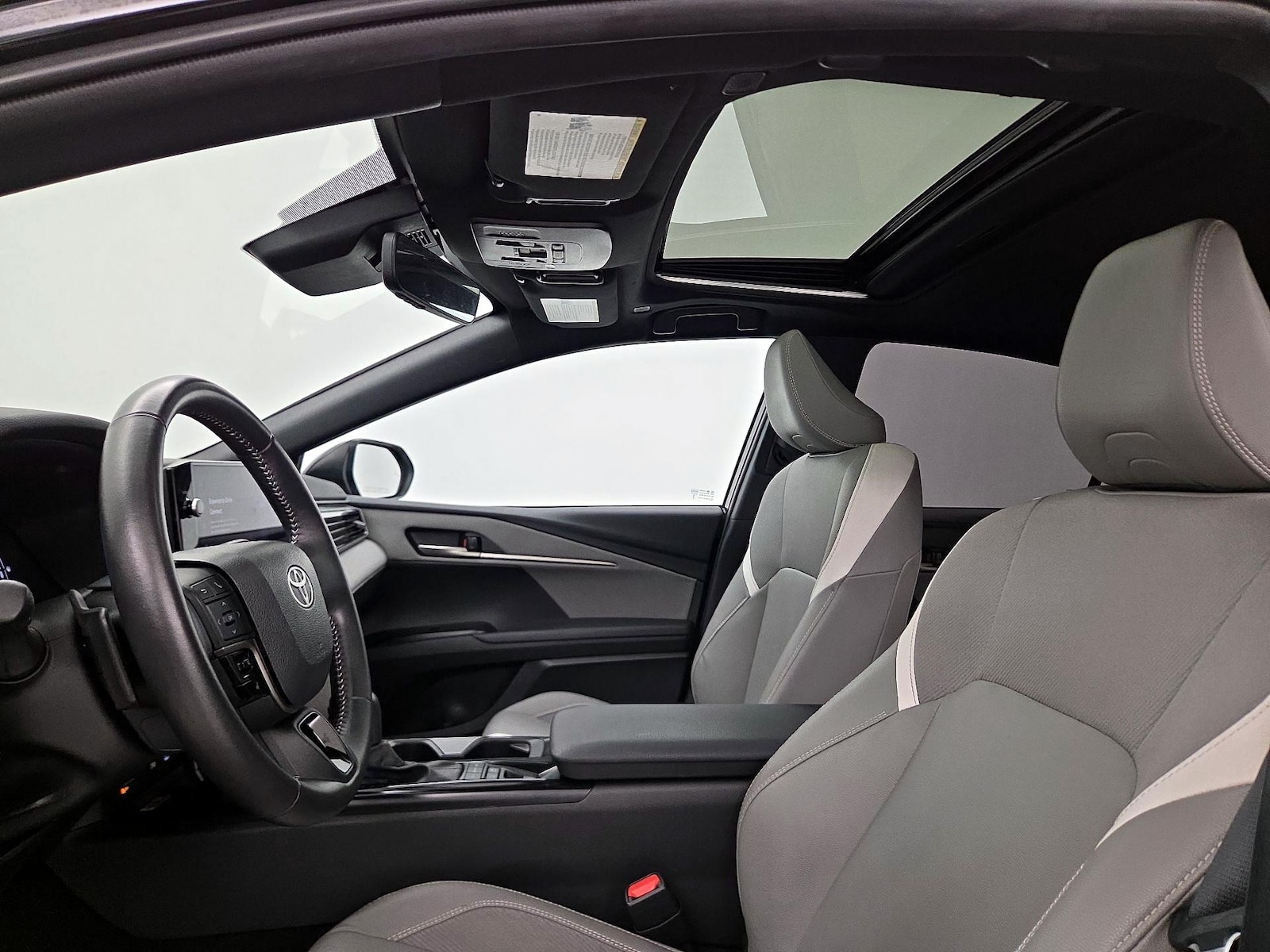Sunroof(s) & Overhead Airbags