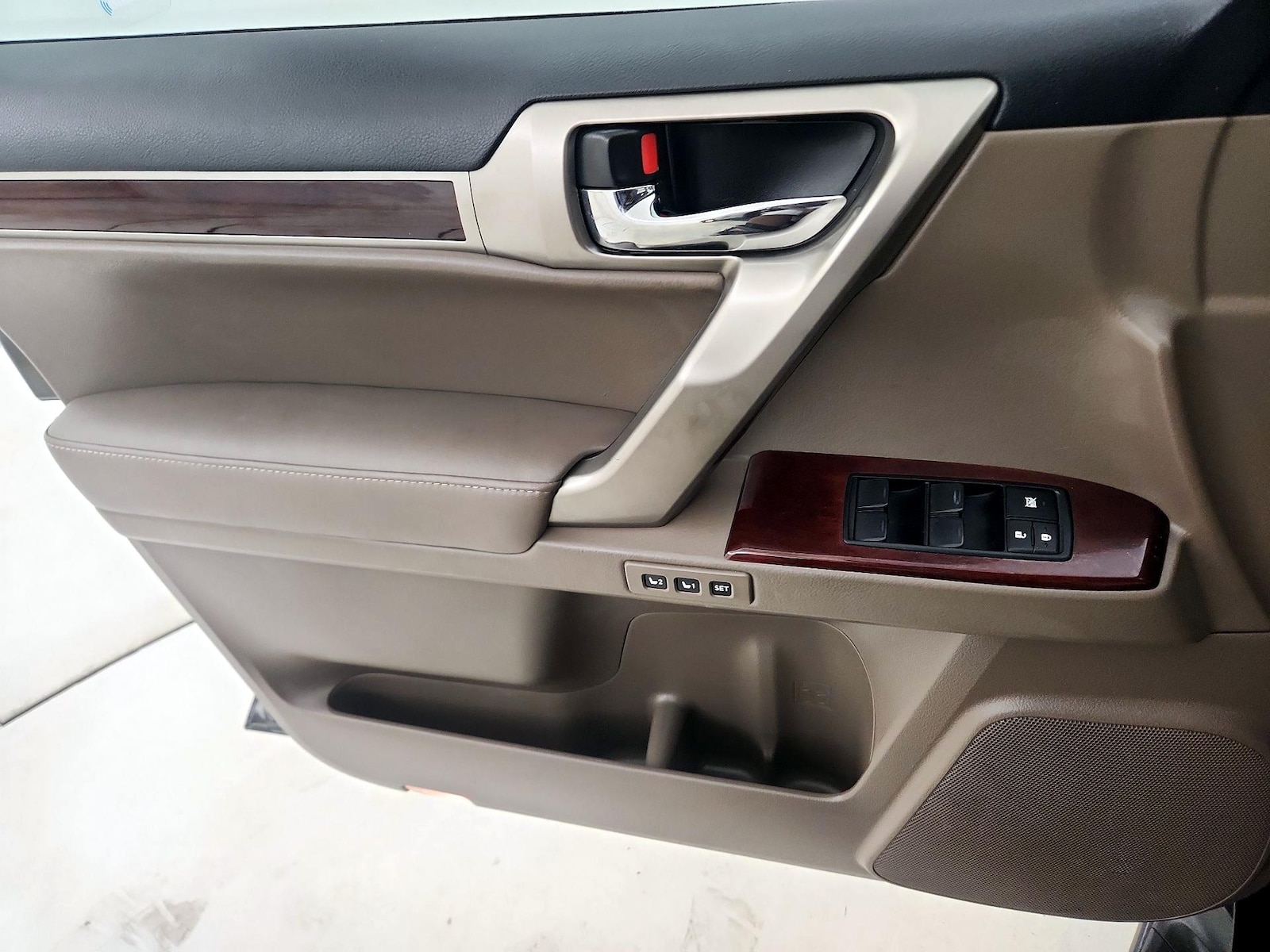 2017 Lexus GX Base - Photo 13