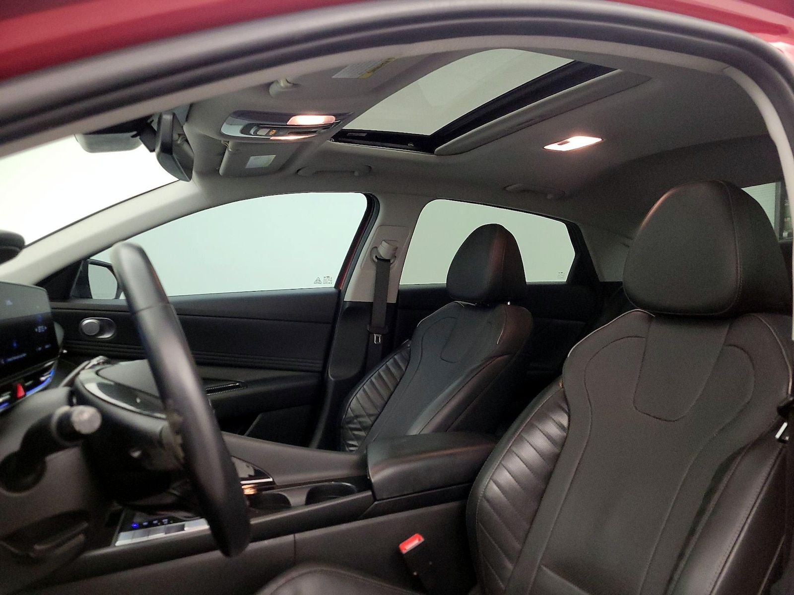 Sunroof(s) & Overhead Airbags