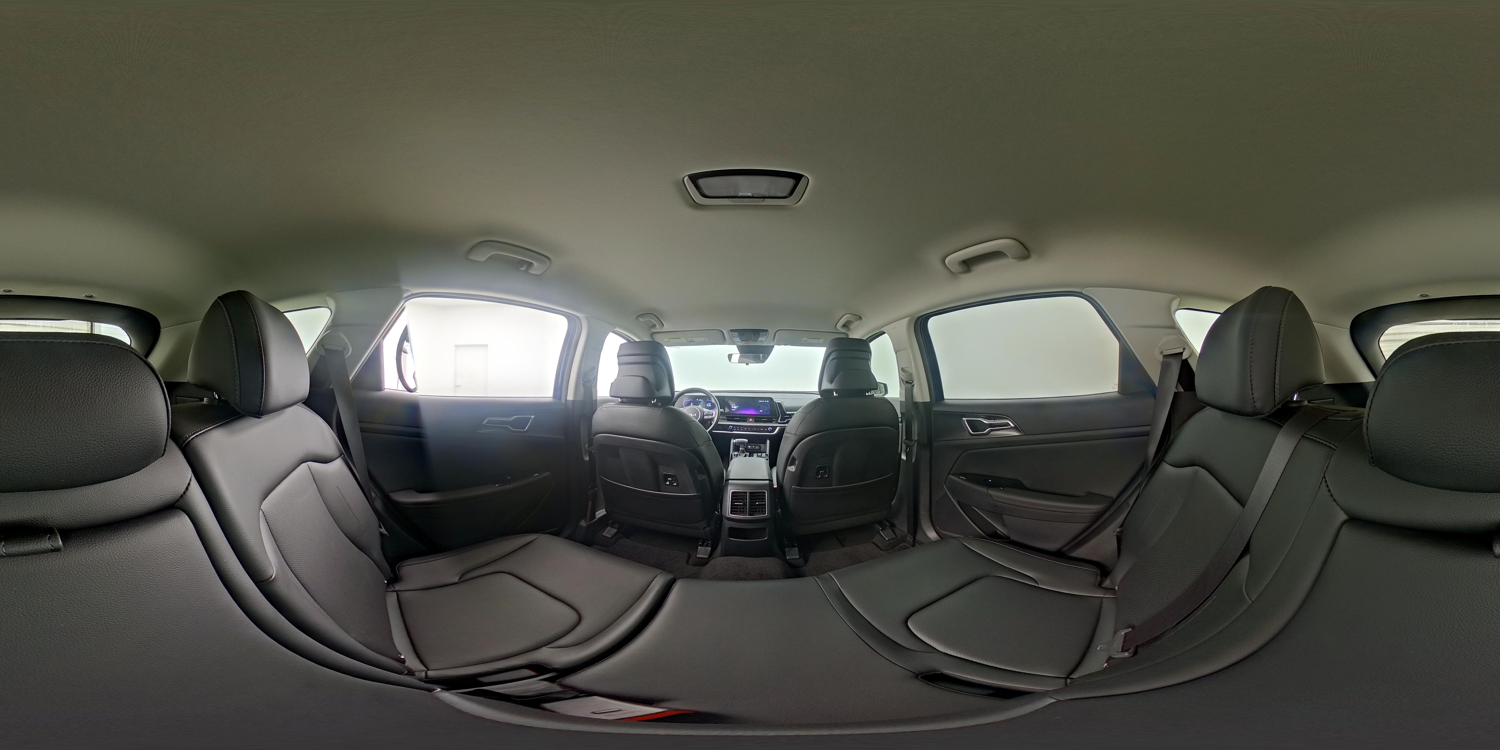 2025 Kia Sportage EX - Photo 26