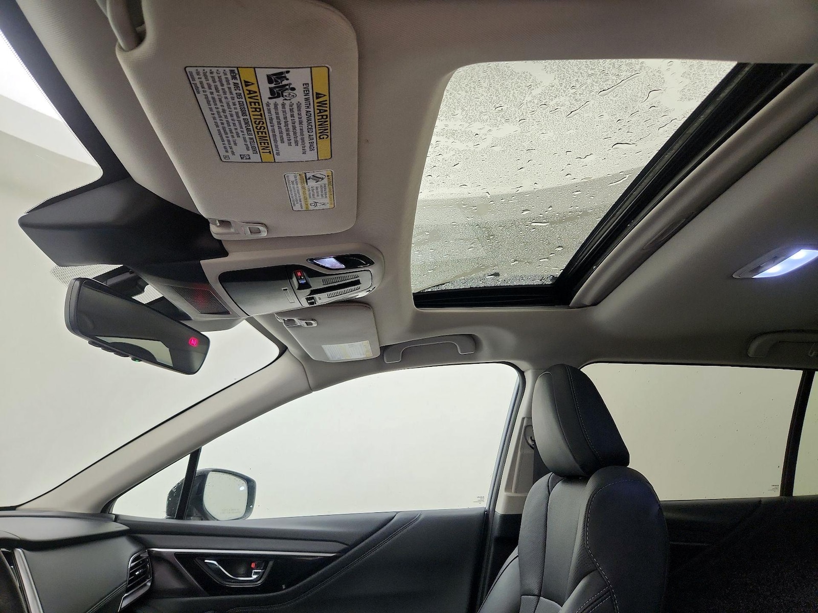 Sunroof(s) & Overhead Airbags