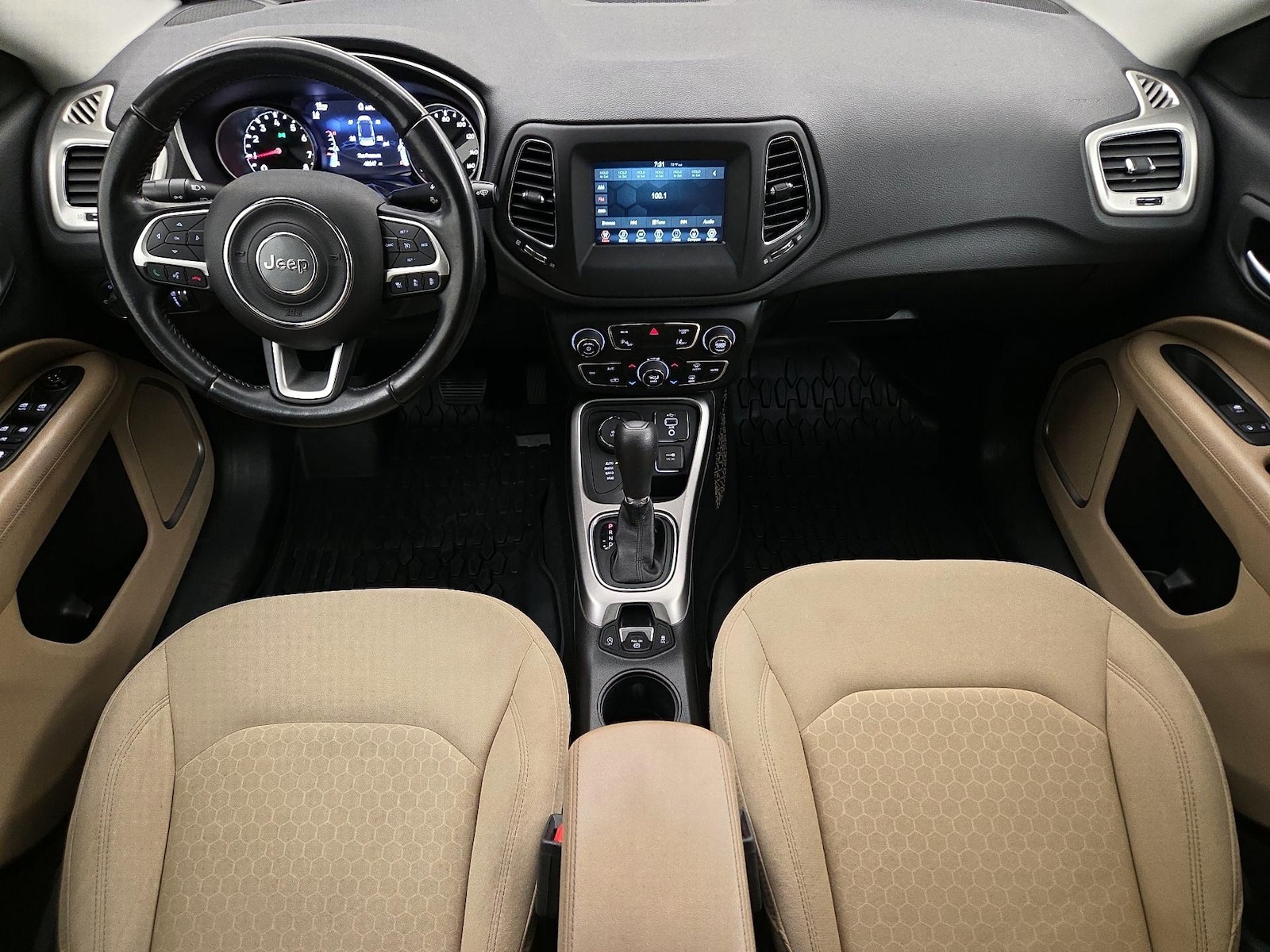 Apple CarPlay® & Android Auto™