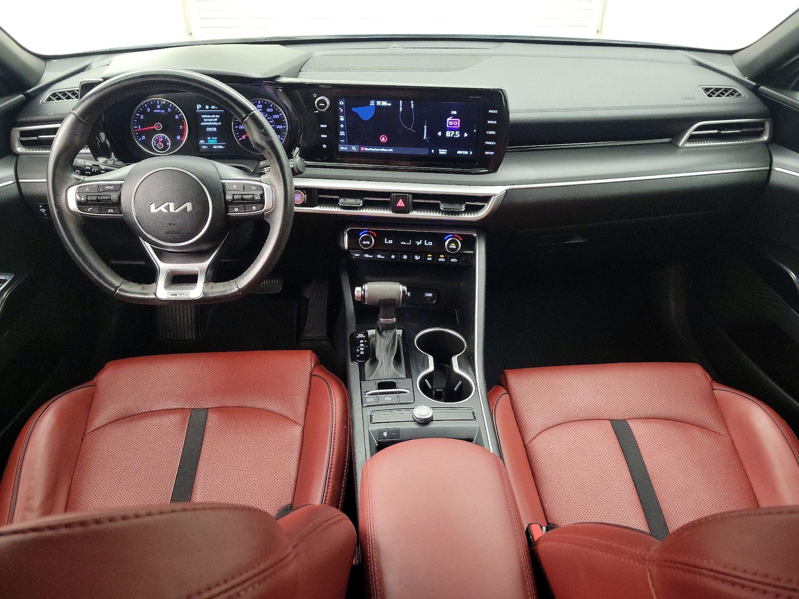 Apple CarPlay® & Android Auto™