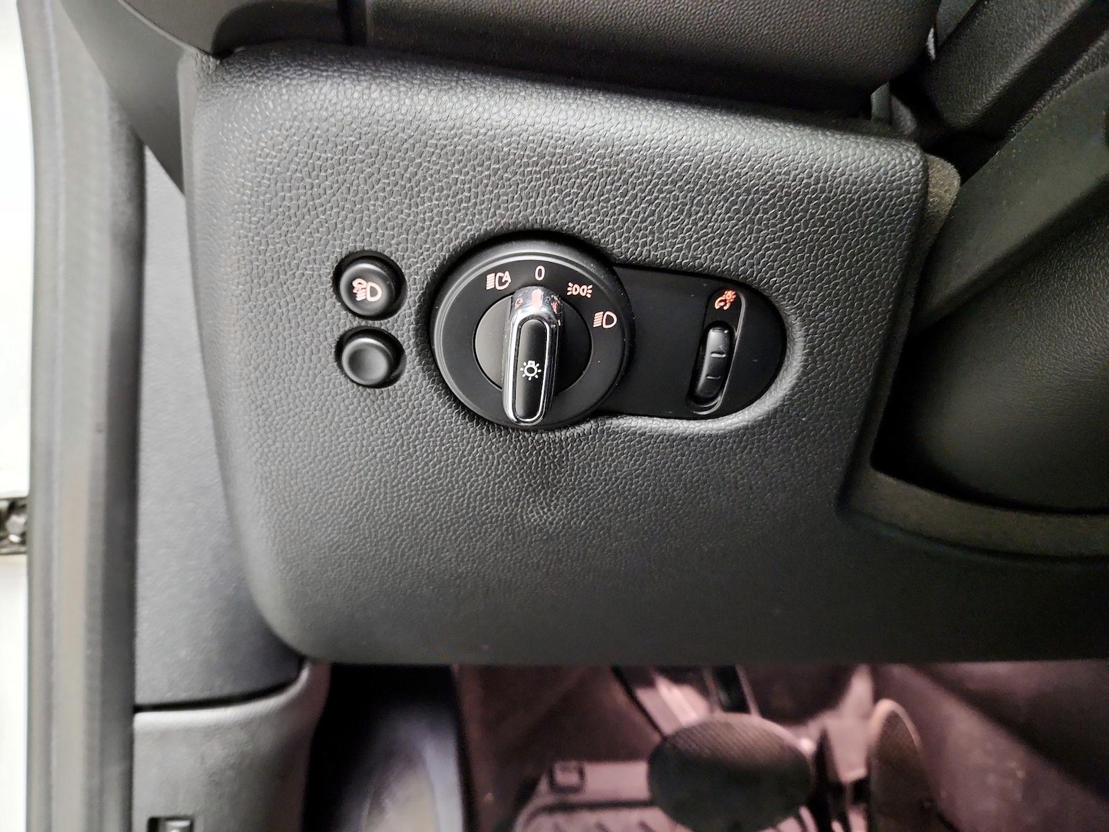 2022 MINI Hardtop 2 Door - Photo 14