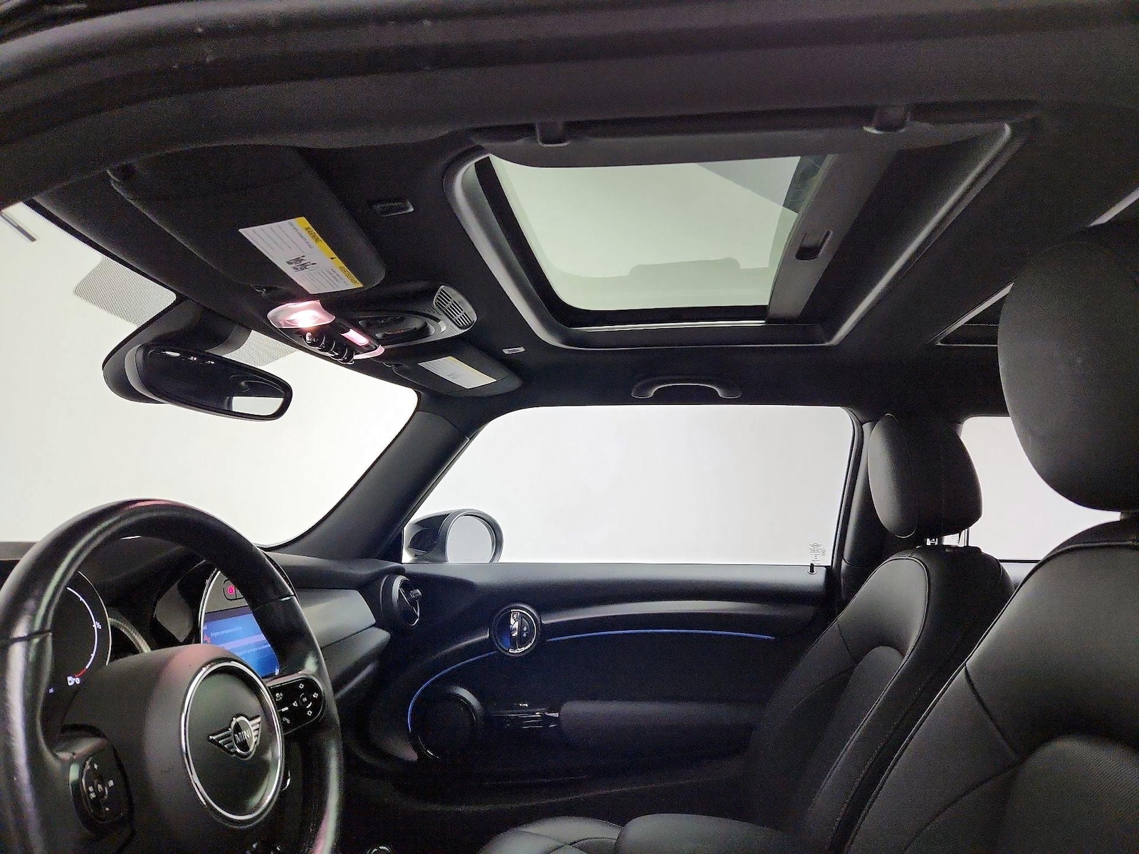 2022 MINI Hardtop 2 Door - Photo 20