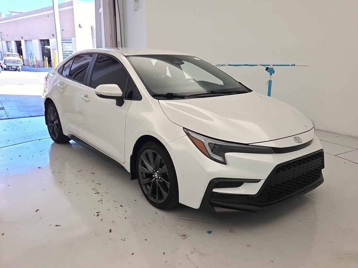 Featured vehicle