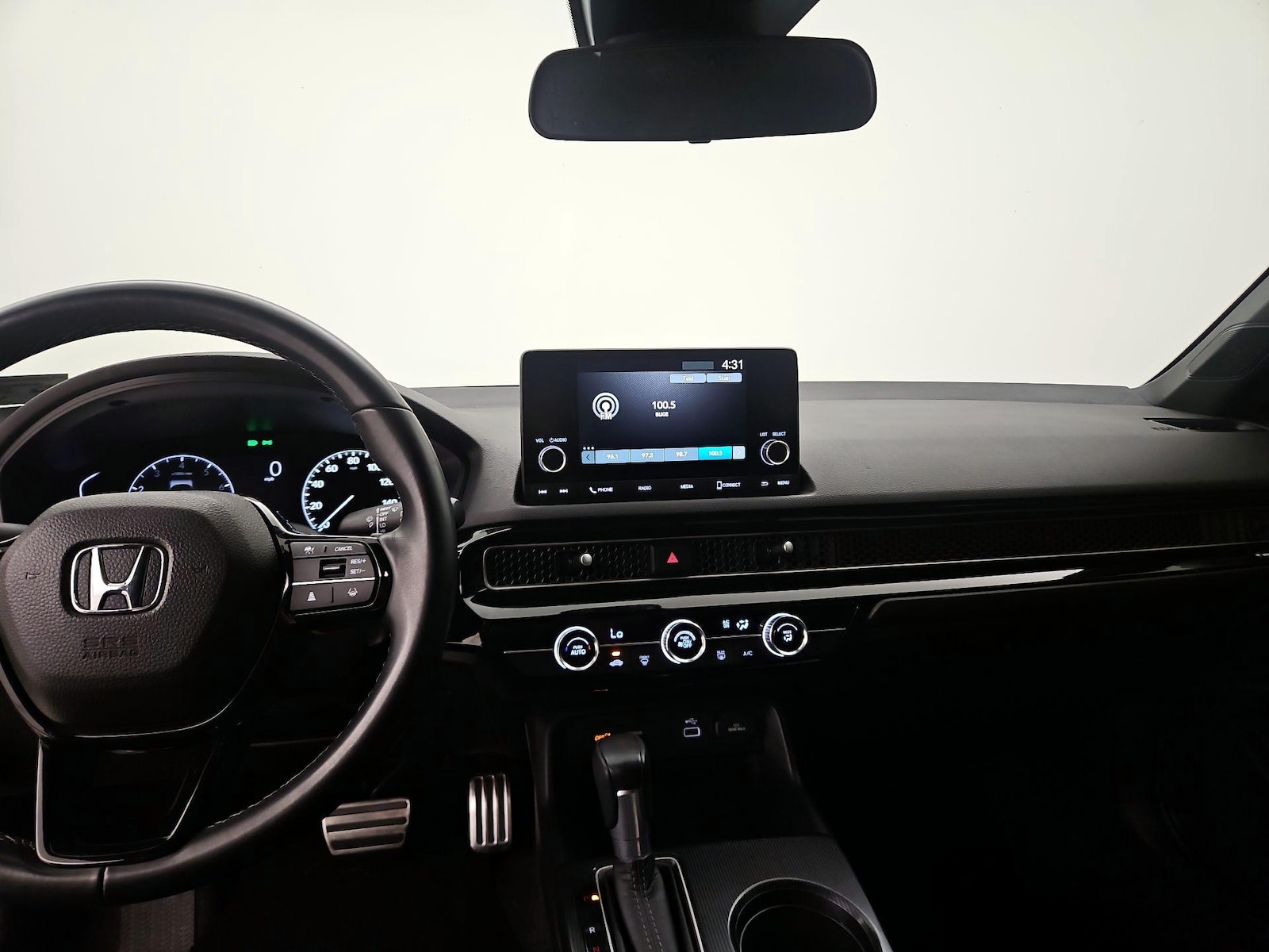 Apple CarPlay® & Android Auto™