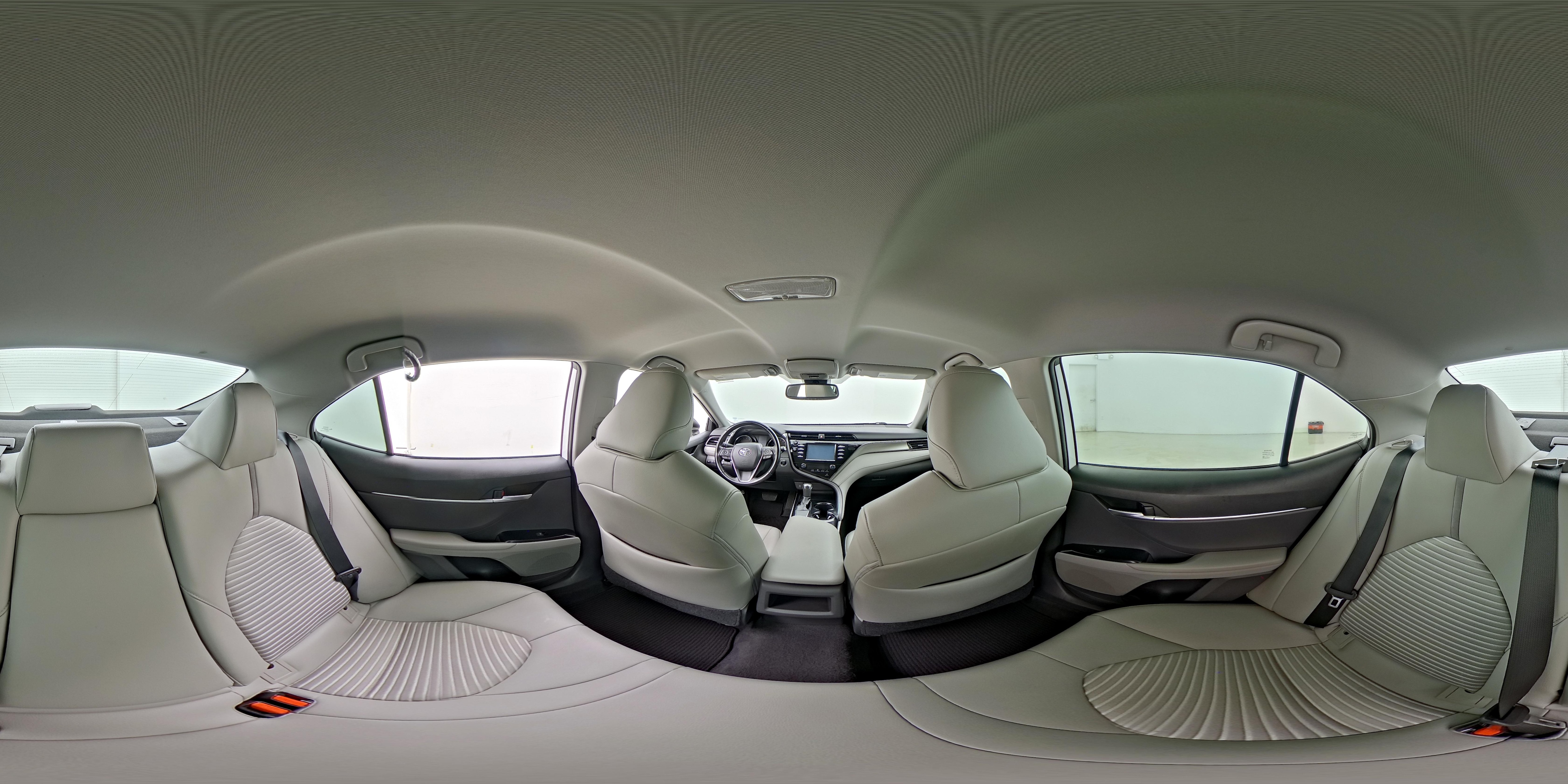 2019 Toyota Camry SE - Photo 25