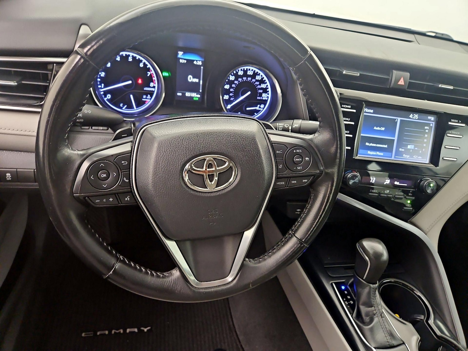 2019 Toyota Camry SE - Photo 11
