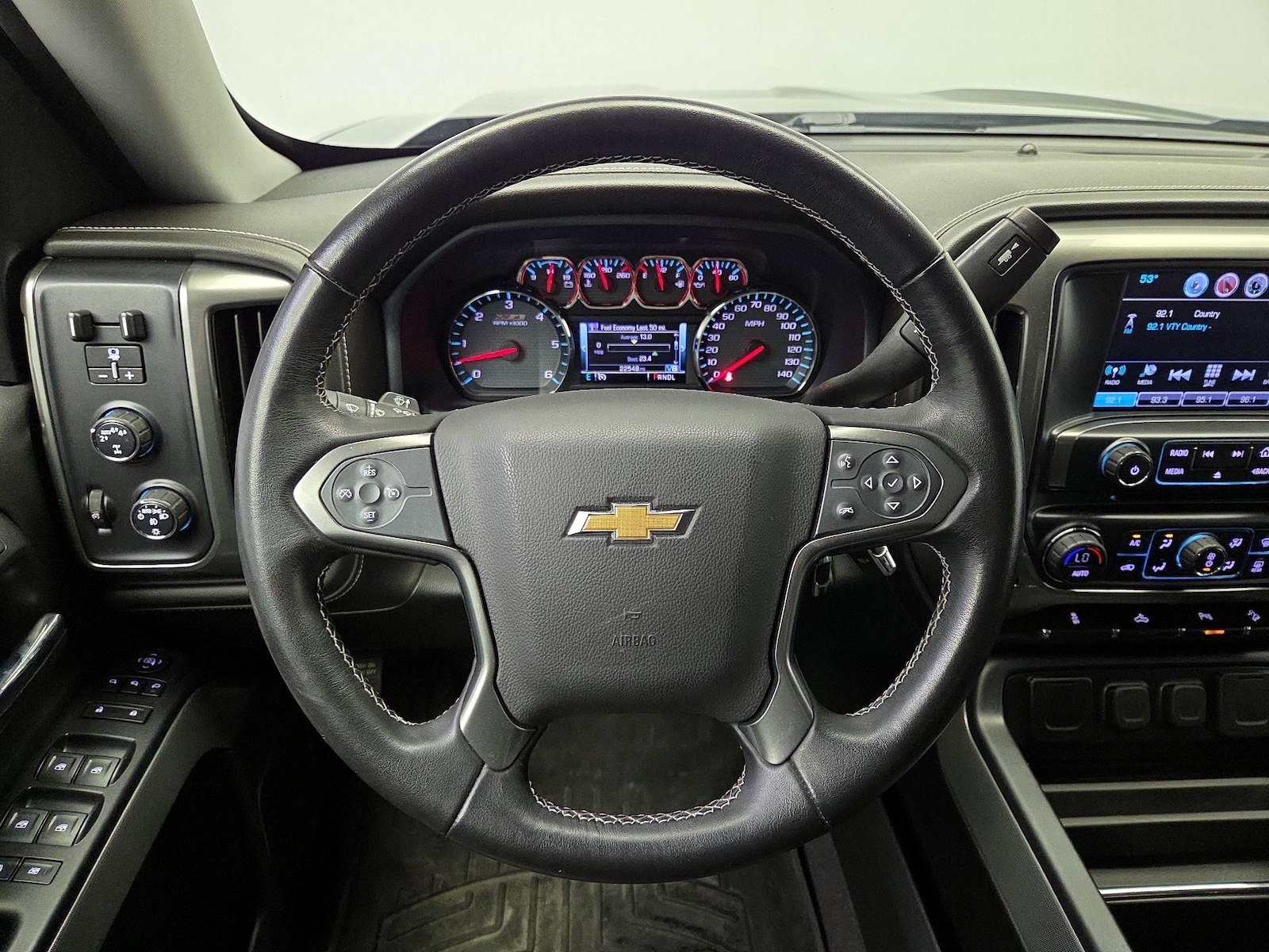 2018 Chevrolet Silverado 1500 LTZ - Photo 11