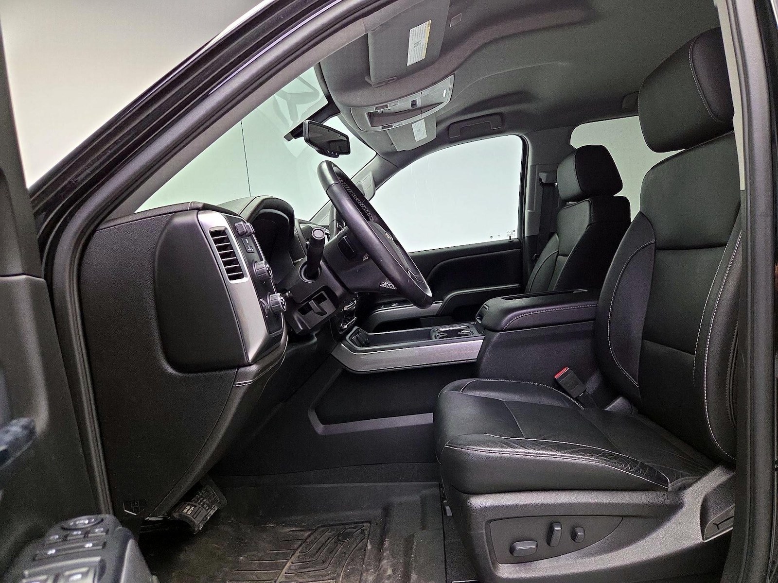 2018 Chevrolet Silverado 1500 LTZ - Photo 12