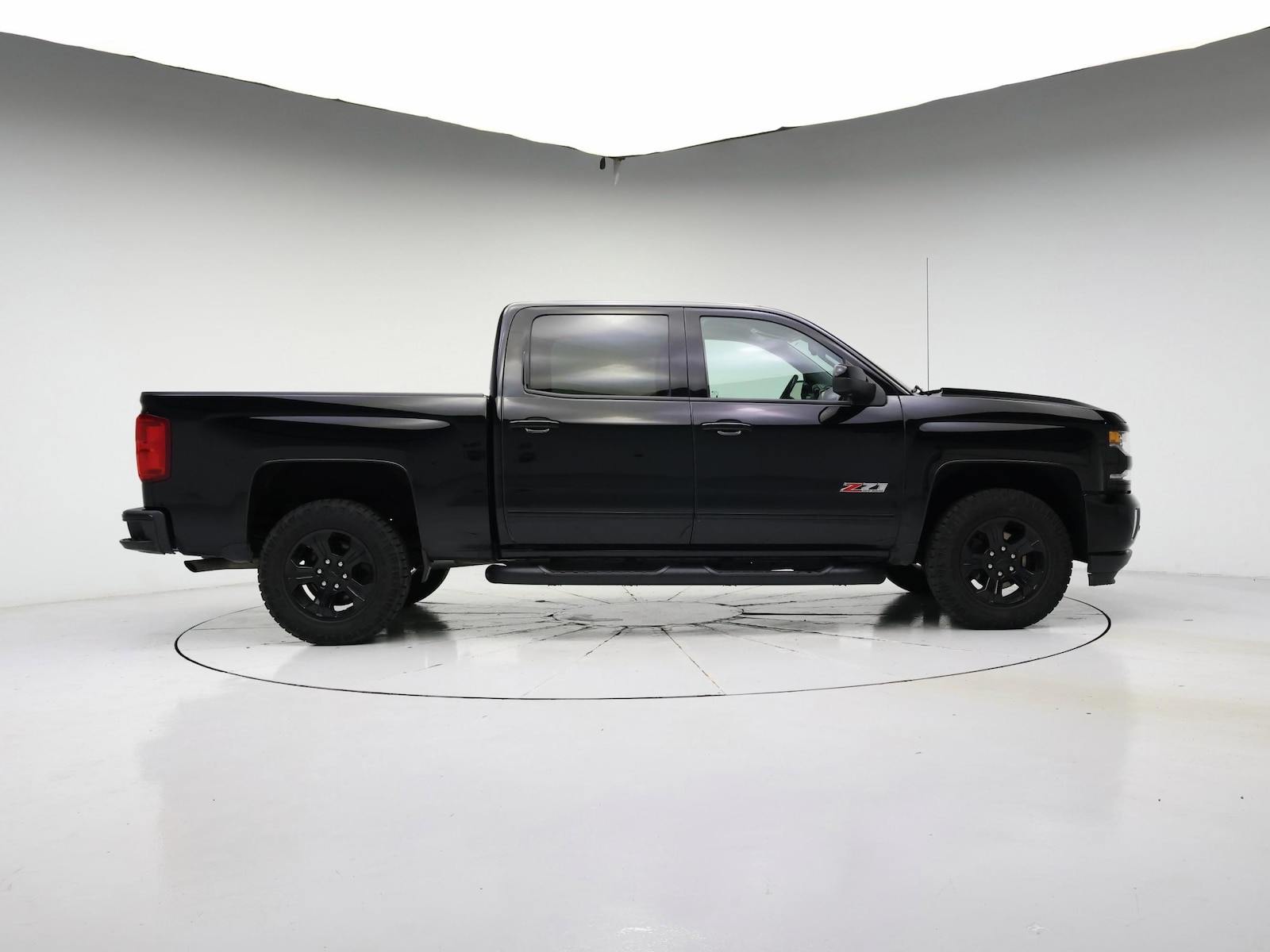 2018 Chevrolet Silverado 1500 LTZ - Photo 8