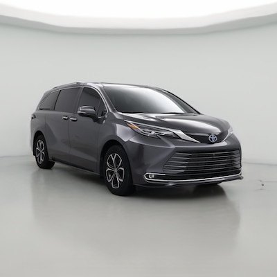 2025 Toyota Sienna Platinum