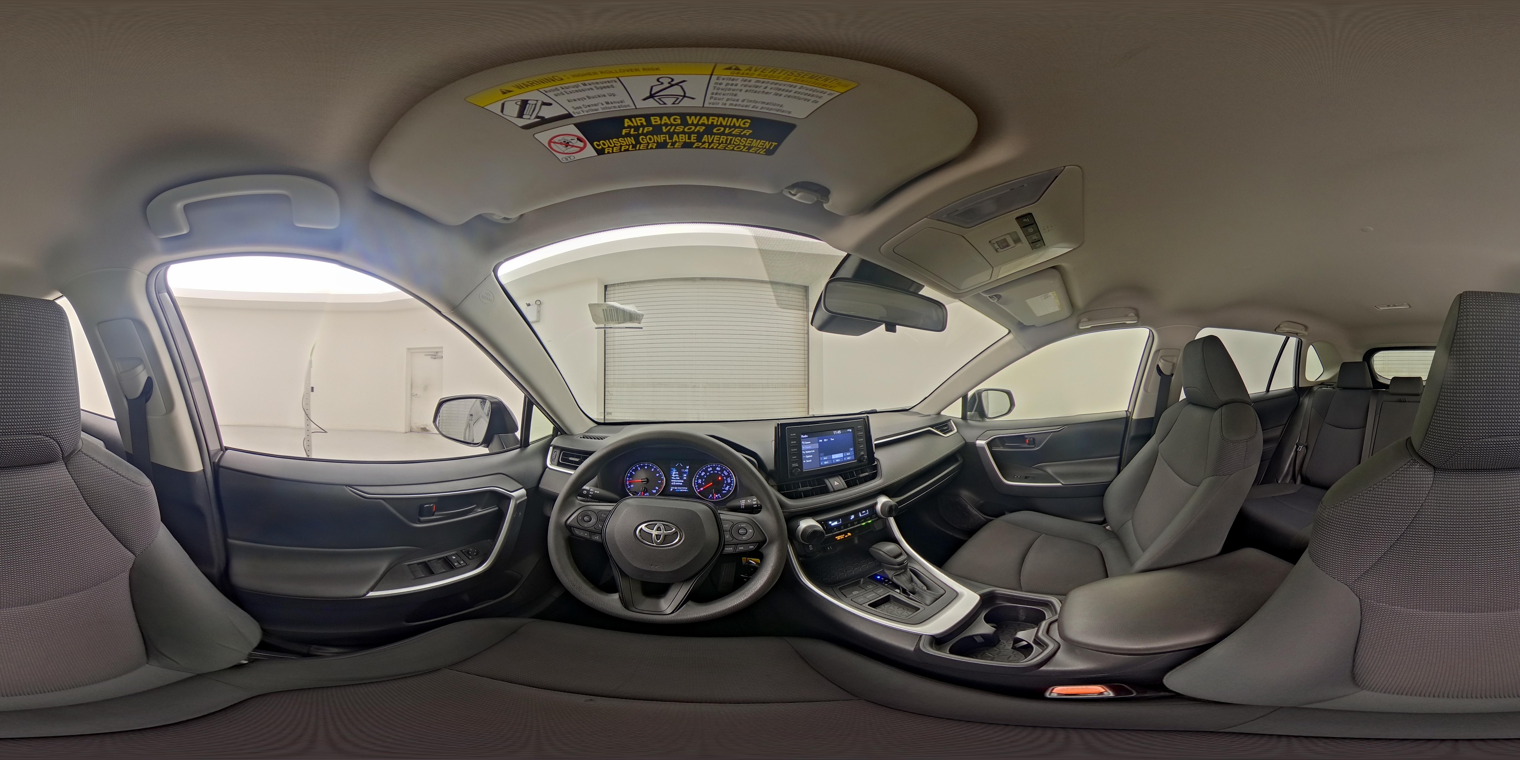 2019 Toyota RAV4 LE - Photo 27