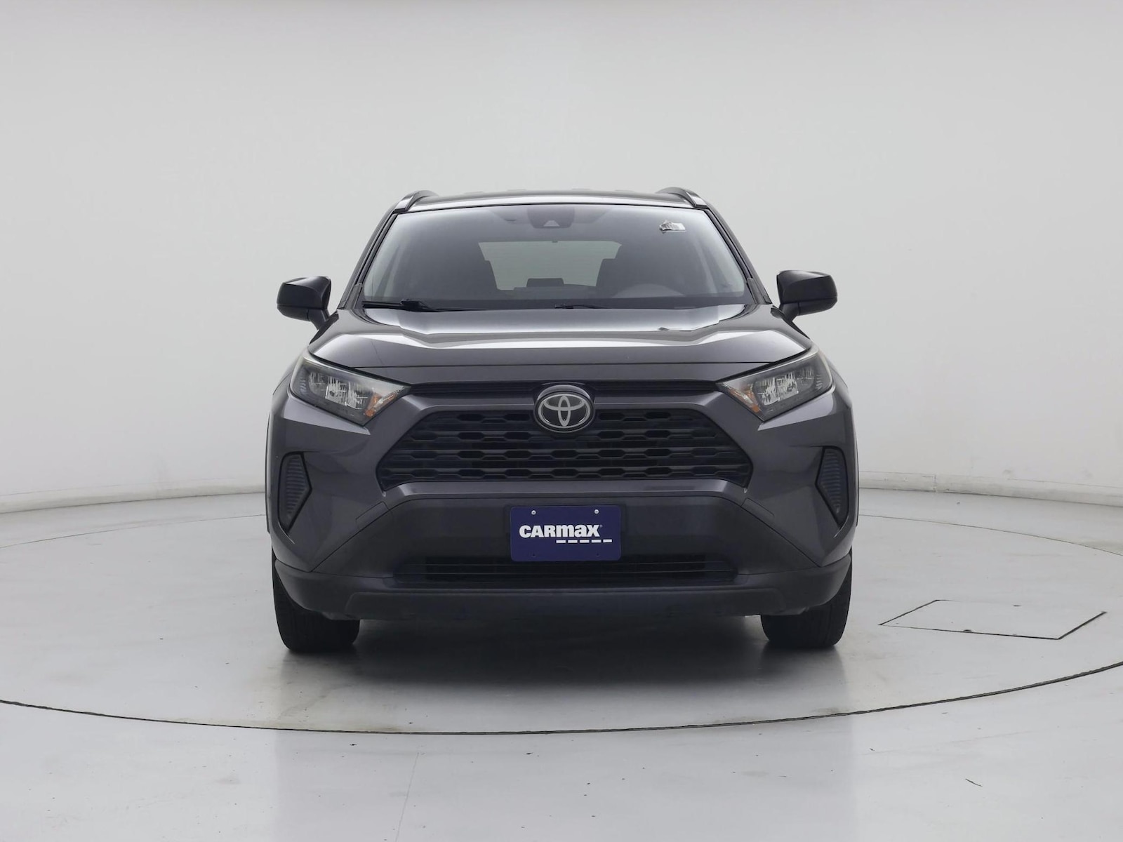 2019 Toyota RAV4 LE - Photo 6