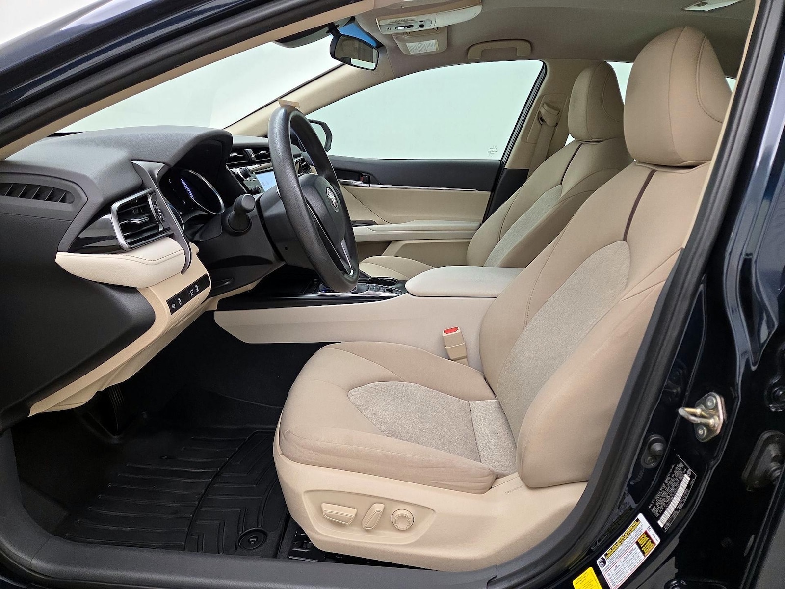 Power Seat(s) & Side Airbags