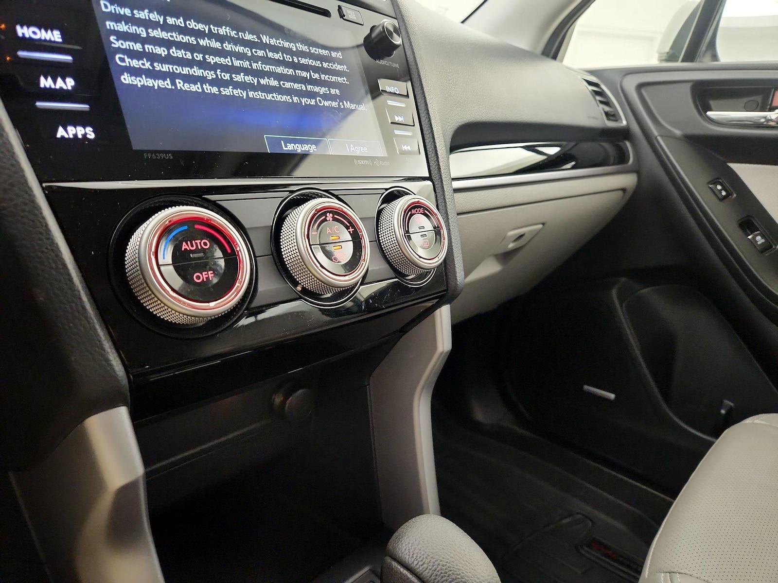 2018 Subaru Forester Limited - Photo 15