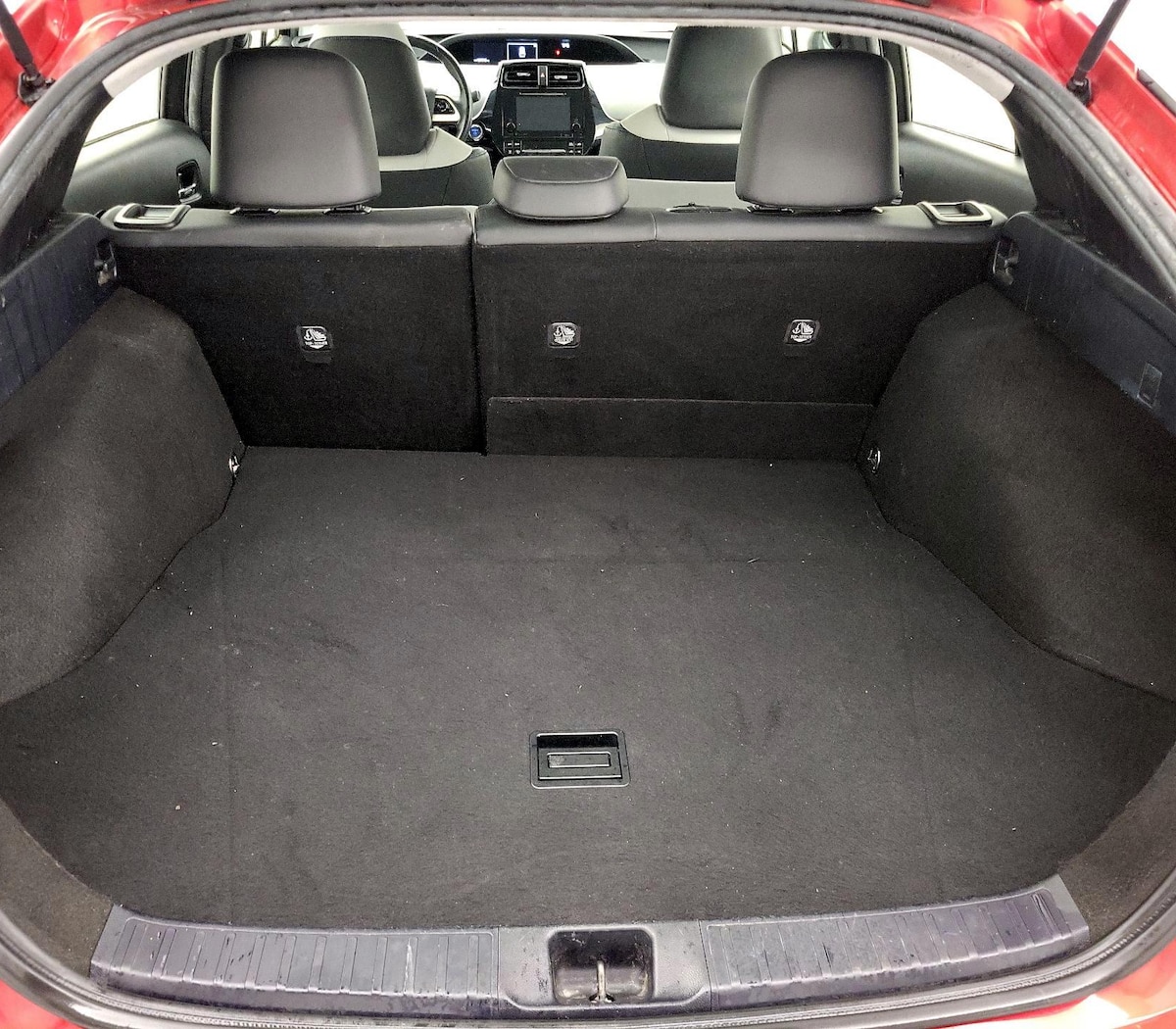Trunk/Cargo (Seats Up)