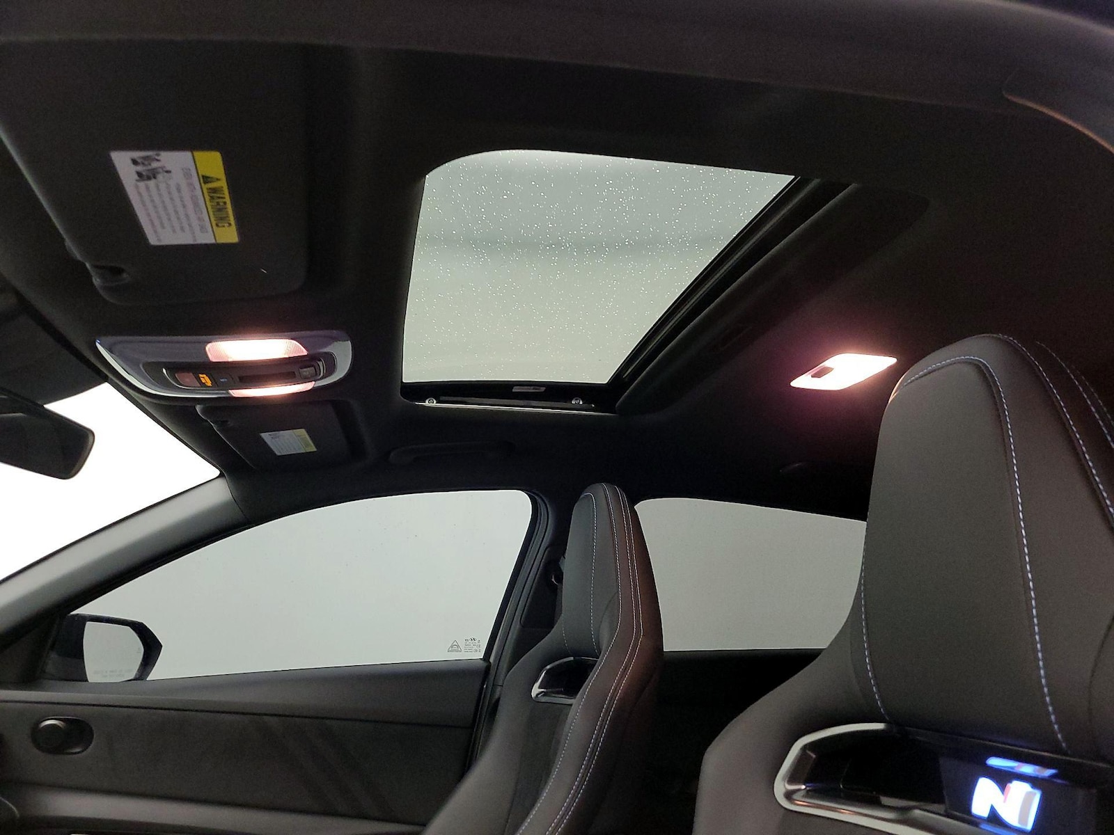 2023 Hyundai Elantra N - Photo 21