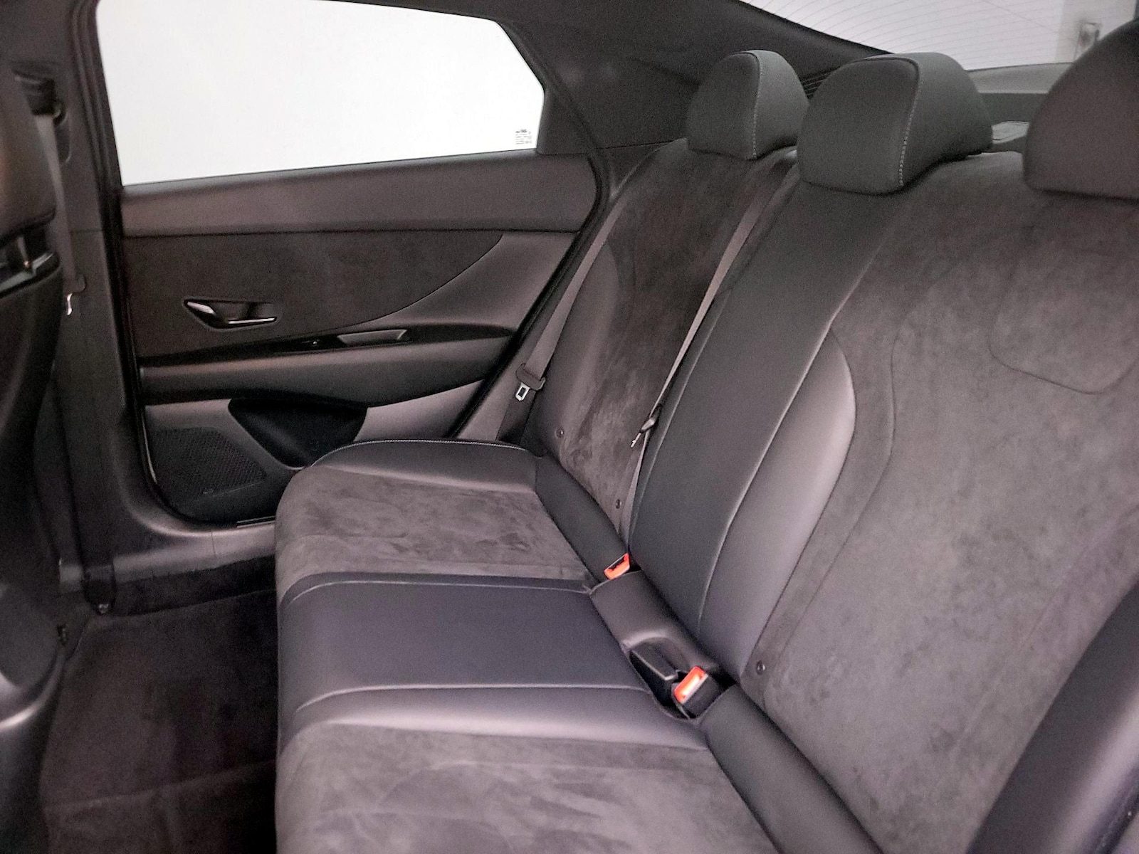 2023 Hyundai Elantra N - Photo 22