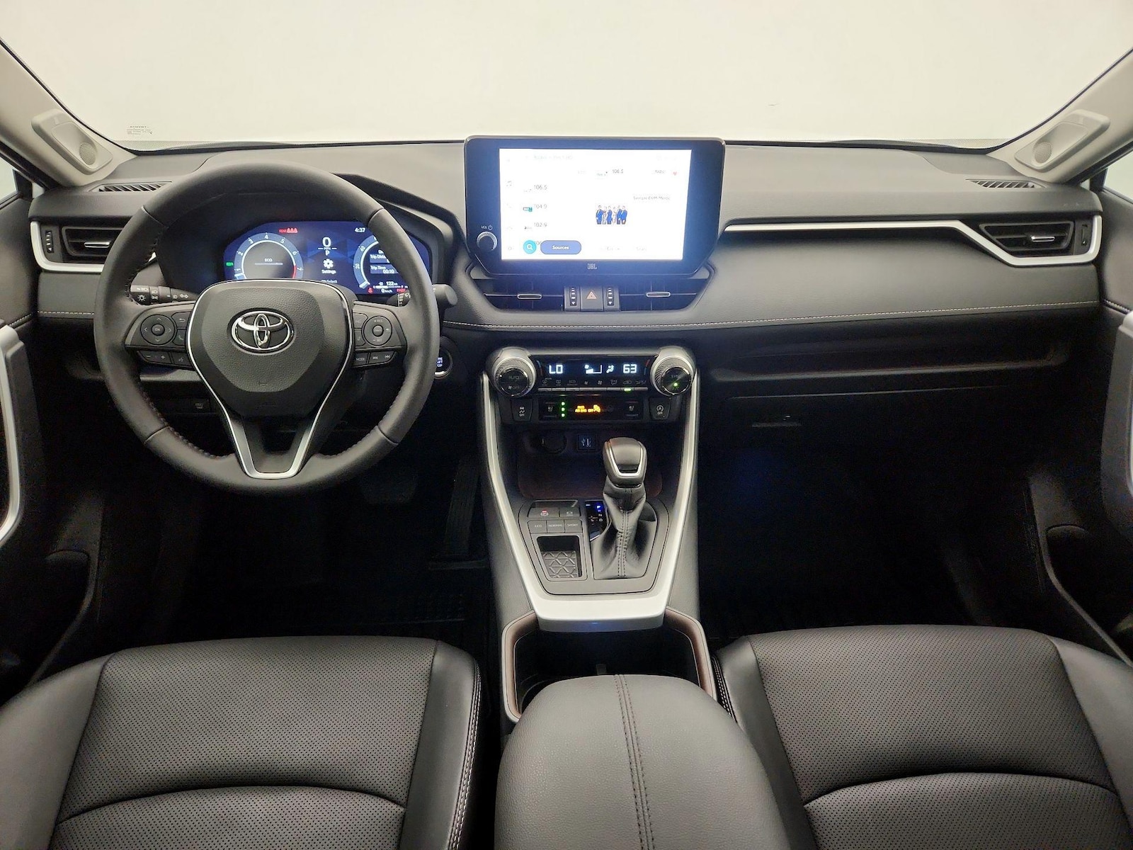 2025 Toyota RAV4 Limited - Photo 10