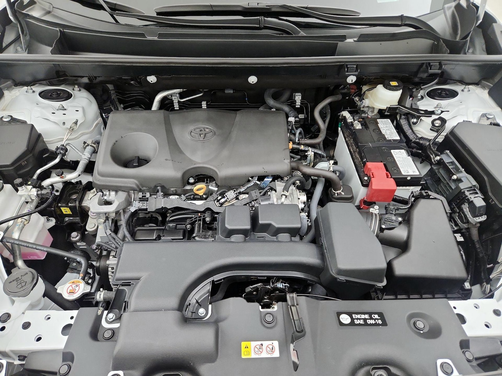 2025 Toyota RAV4 Limited - Photo 20