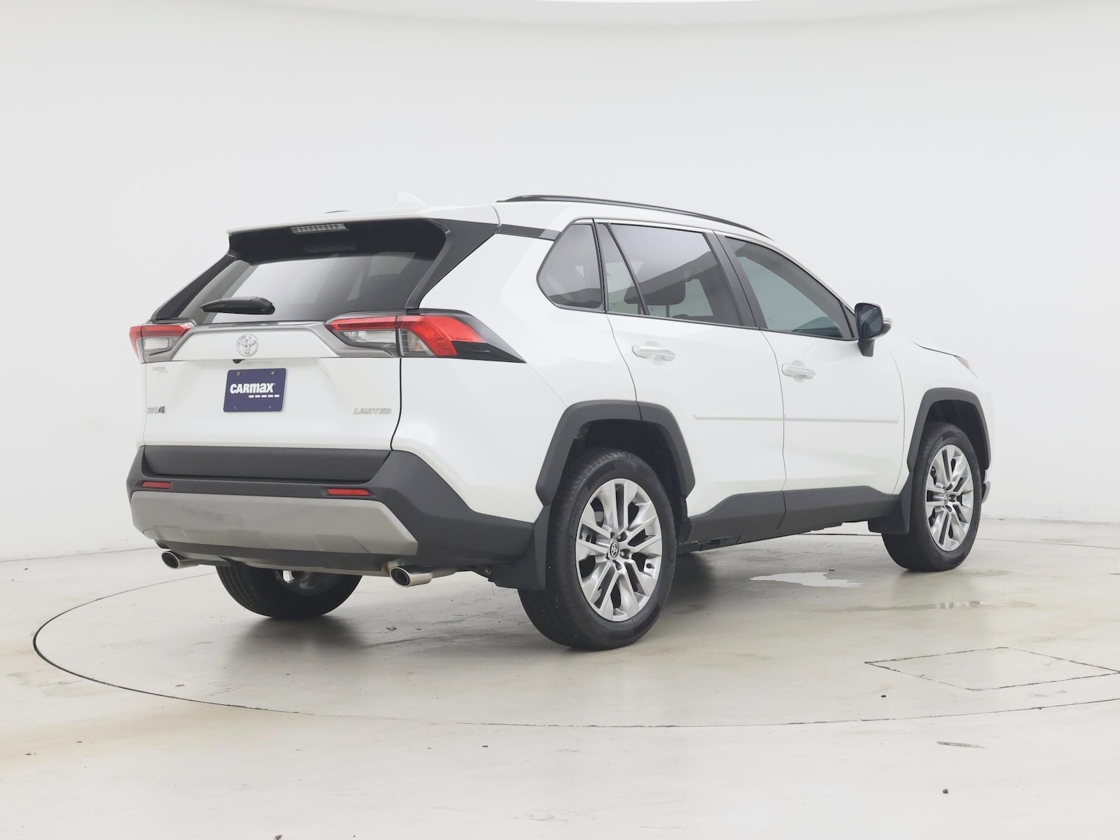 2025 Toyota RAV4 Limited - Photo 9