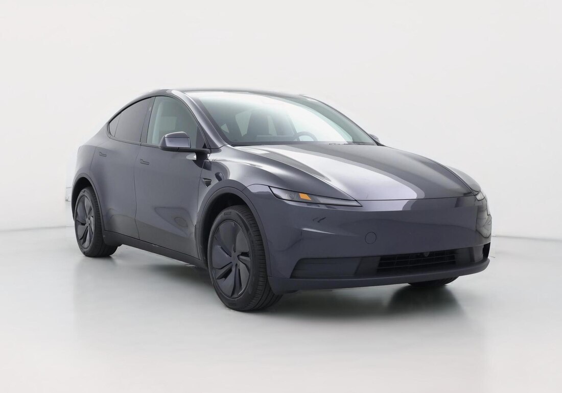 2026 Tesla Model Y Rear-Wheel Drive in Gray — CarMax photo