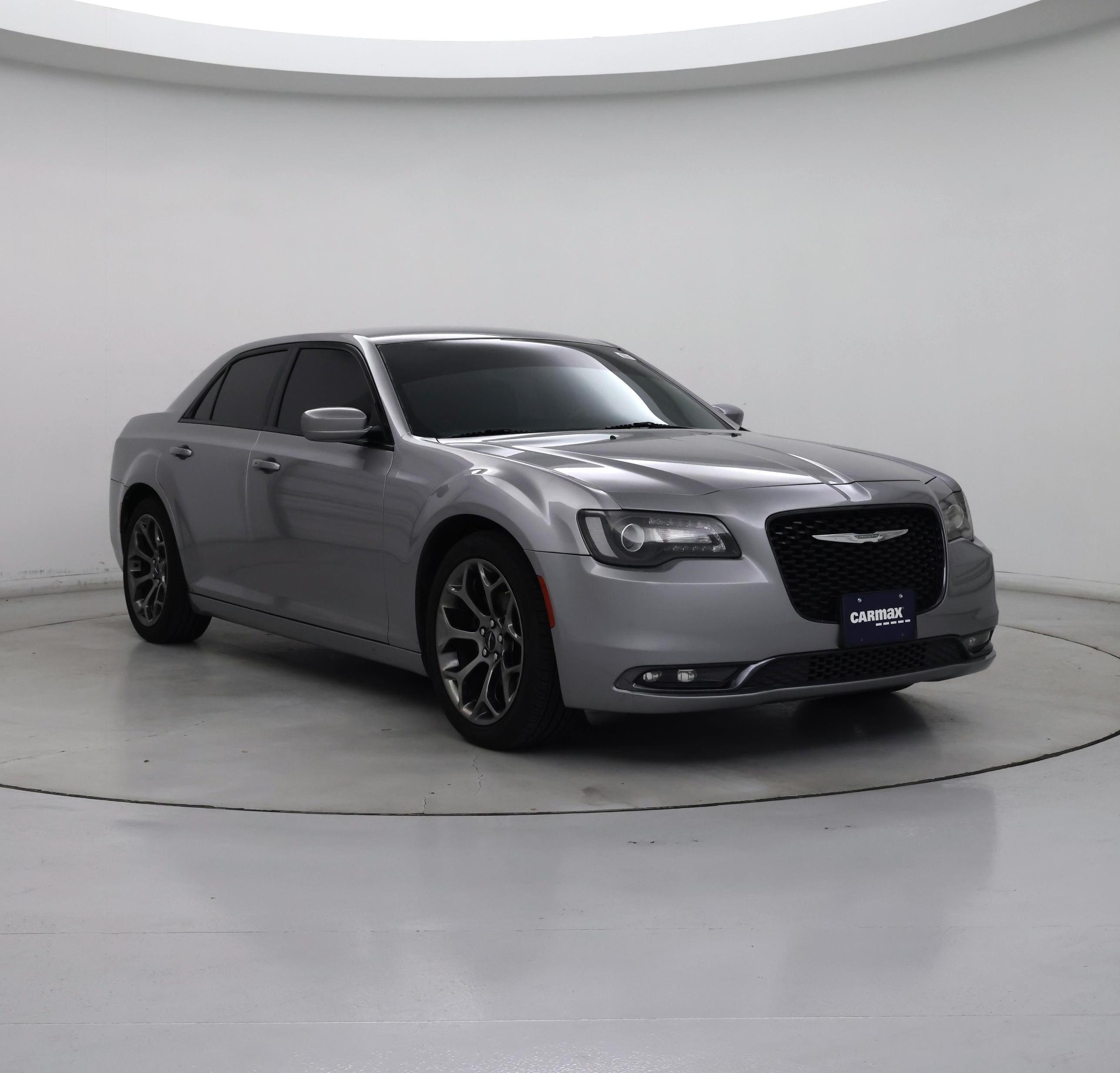 Silver 2018 Chrysler 300 Sedan Rear-Wheel Drive Automatic