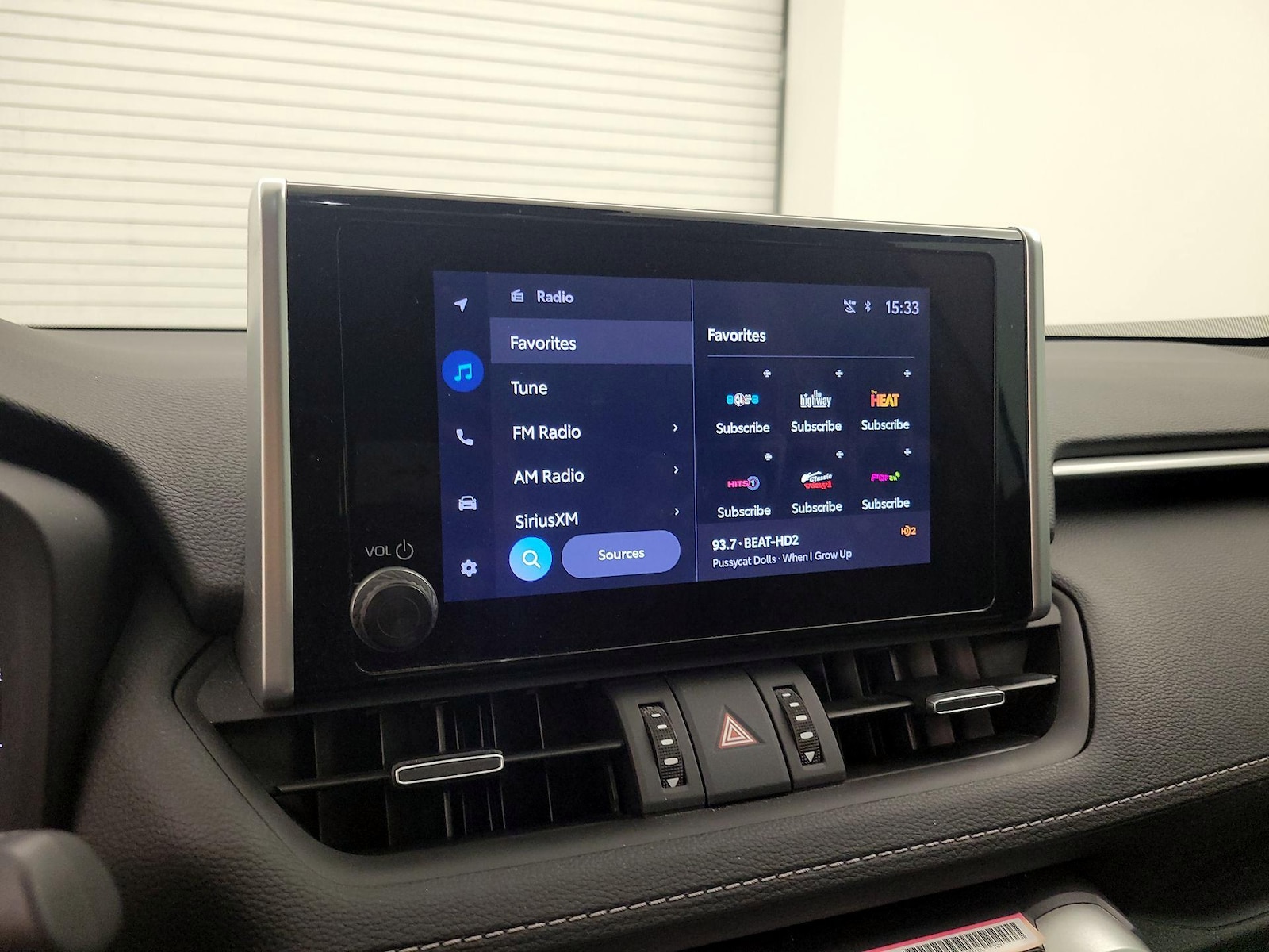 2024 Toyota RAV4 XLE Premium - Photo 16