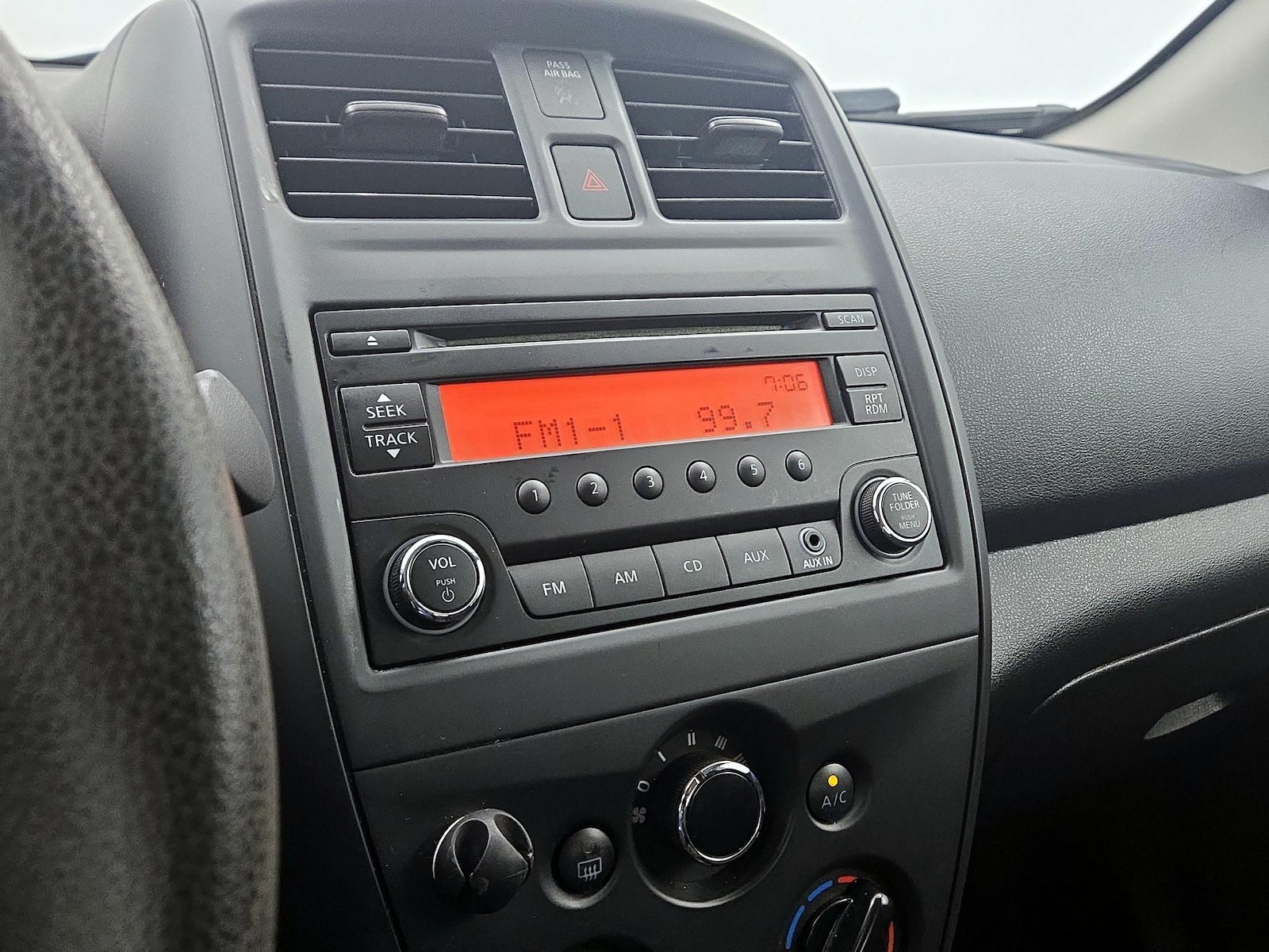 2015 Nissan Versa Sedan S Plus - Photo 15